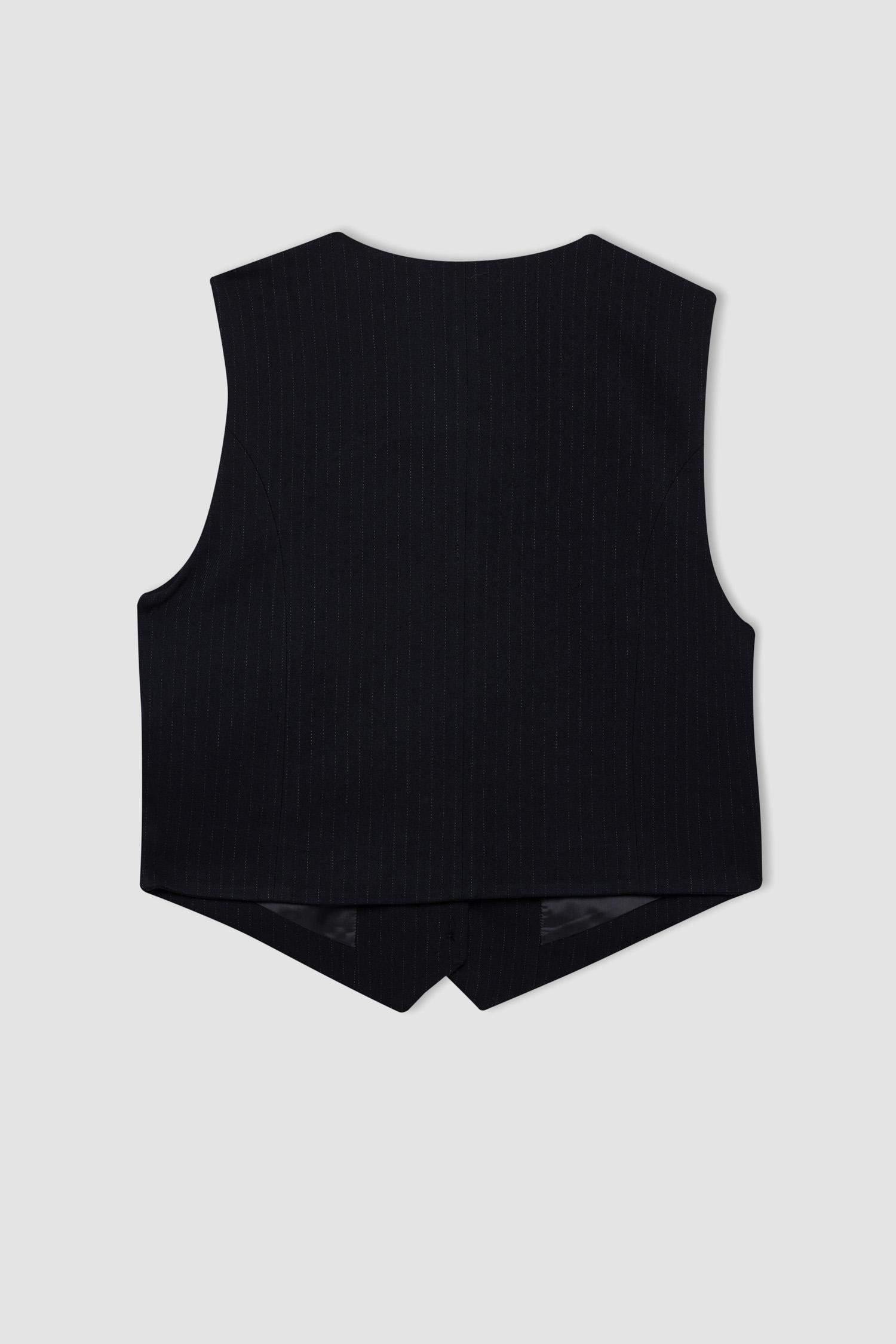 V Yaka Çizgili Düğmeli Blazer Yelek