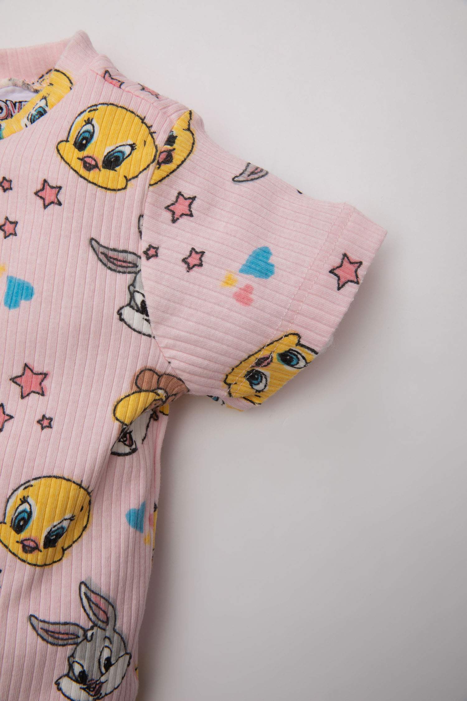 Kız Bebek Looney Tunes Pijama Takımı Fitilli Kaşkorse Bisiklet Yaka Kısa Kollu Üst Beli Lastikli Uzun Alt