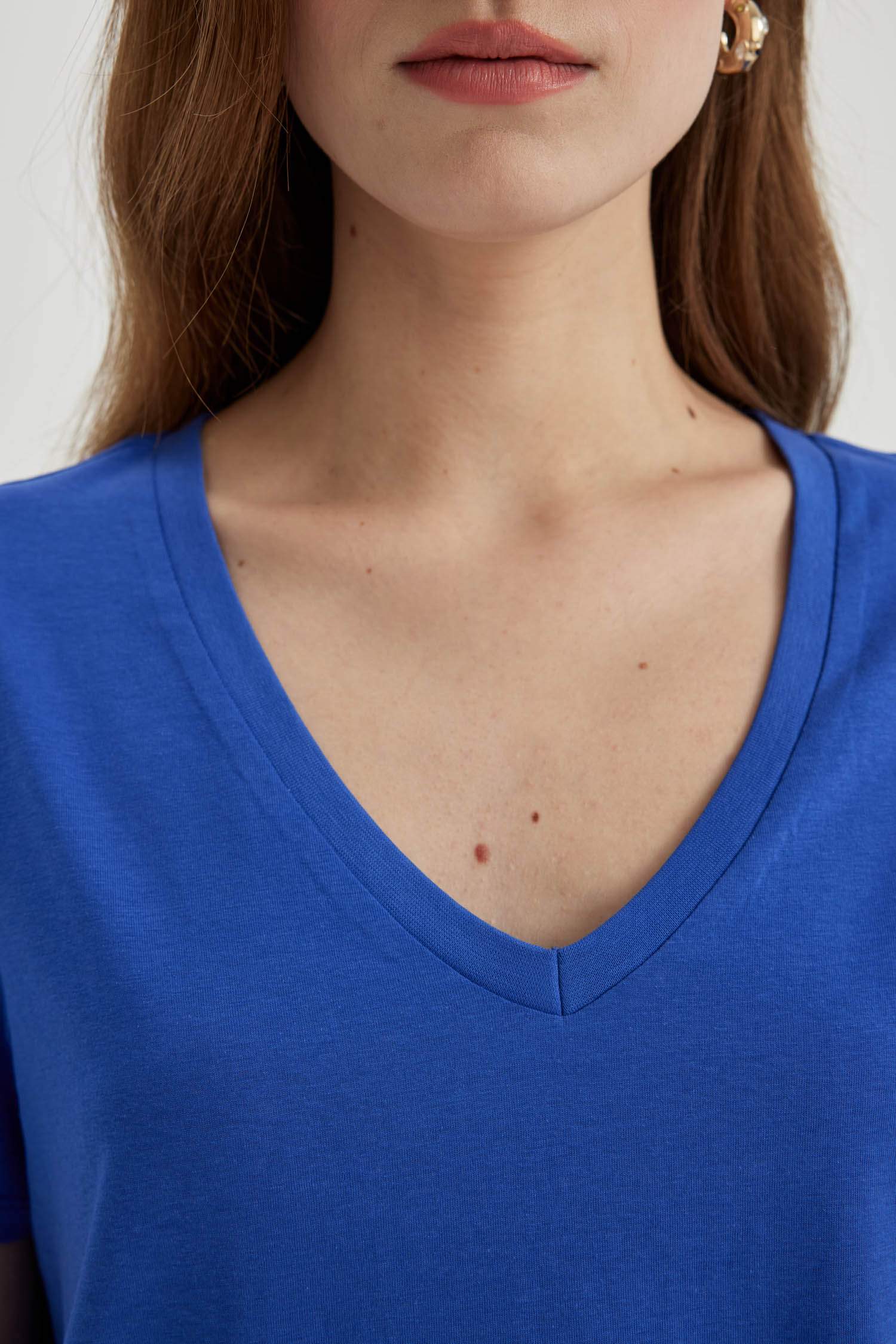 Regular Fit V-Neck Combed Cotton T-Shirt