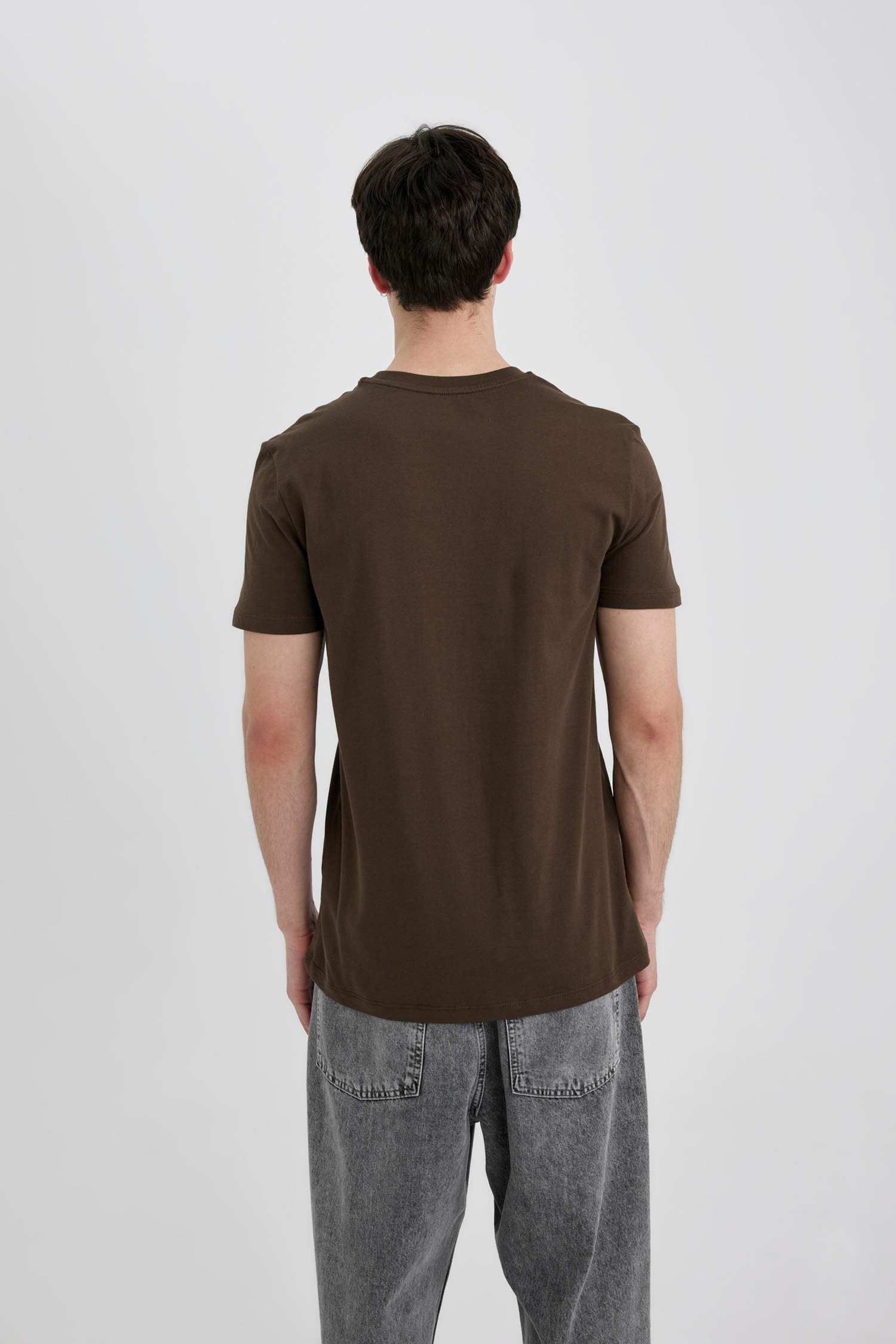 Slim Fit Crew Neck Printed Short Sleeve T-Shirt