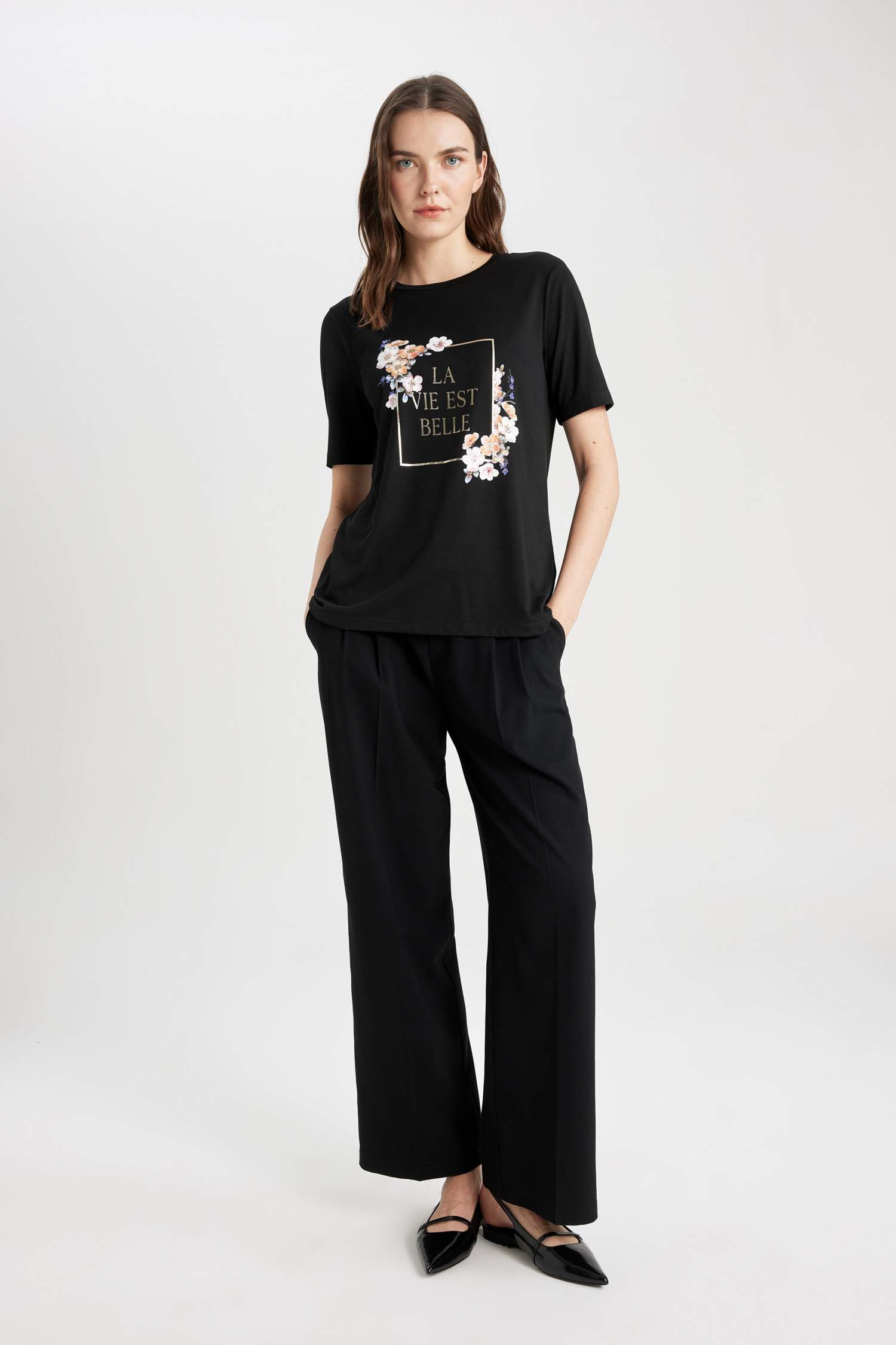 Regular Fit Crew Neck Flower Short Sleeve T-Shirt