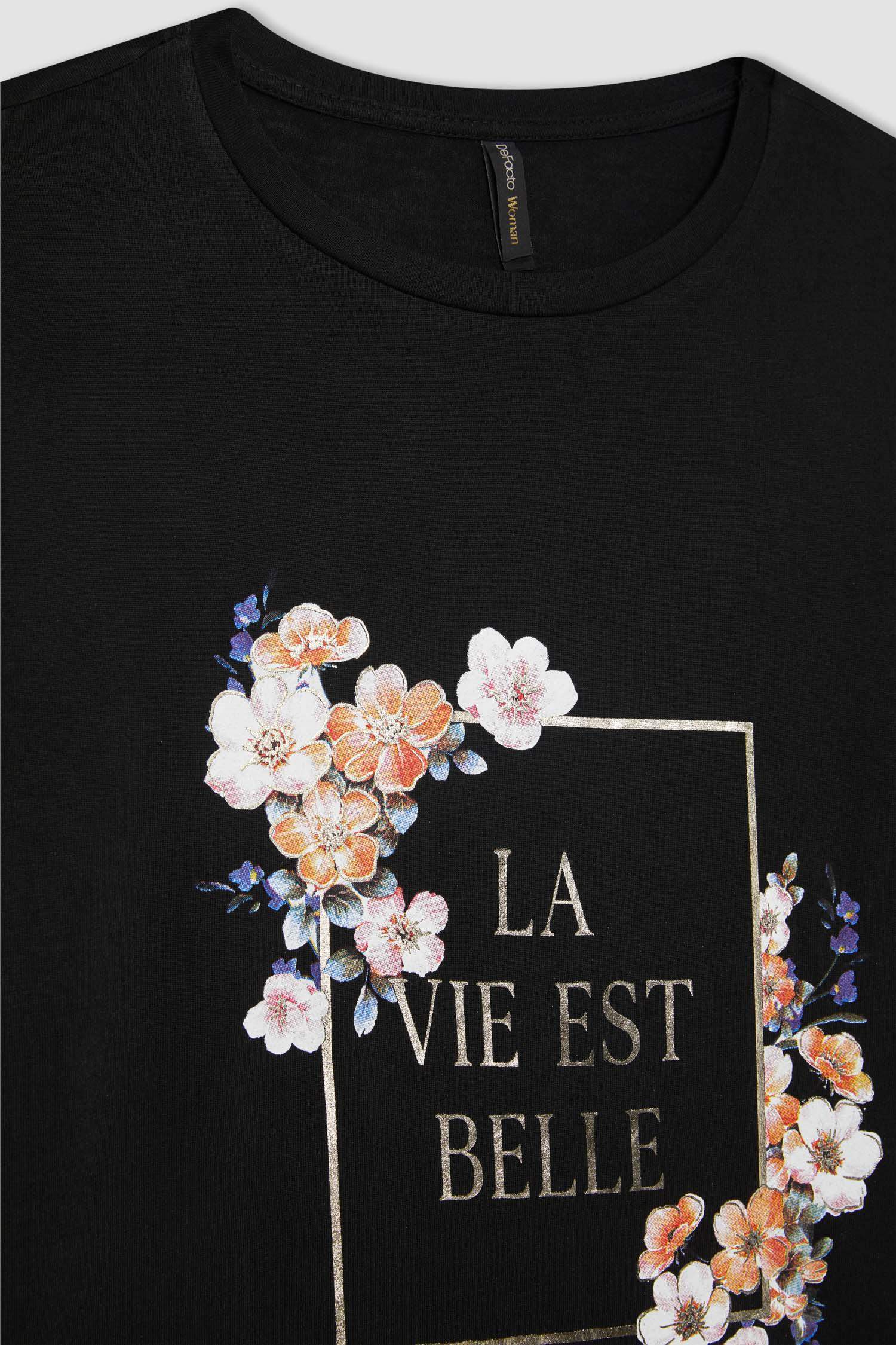 Regular Fit Crew Neck Flower Short Sleeve T-Shirt