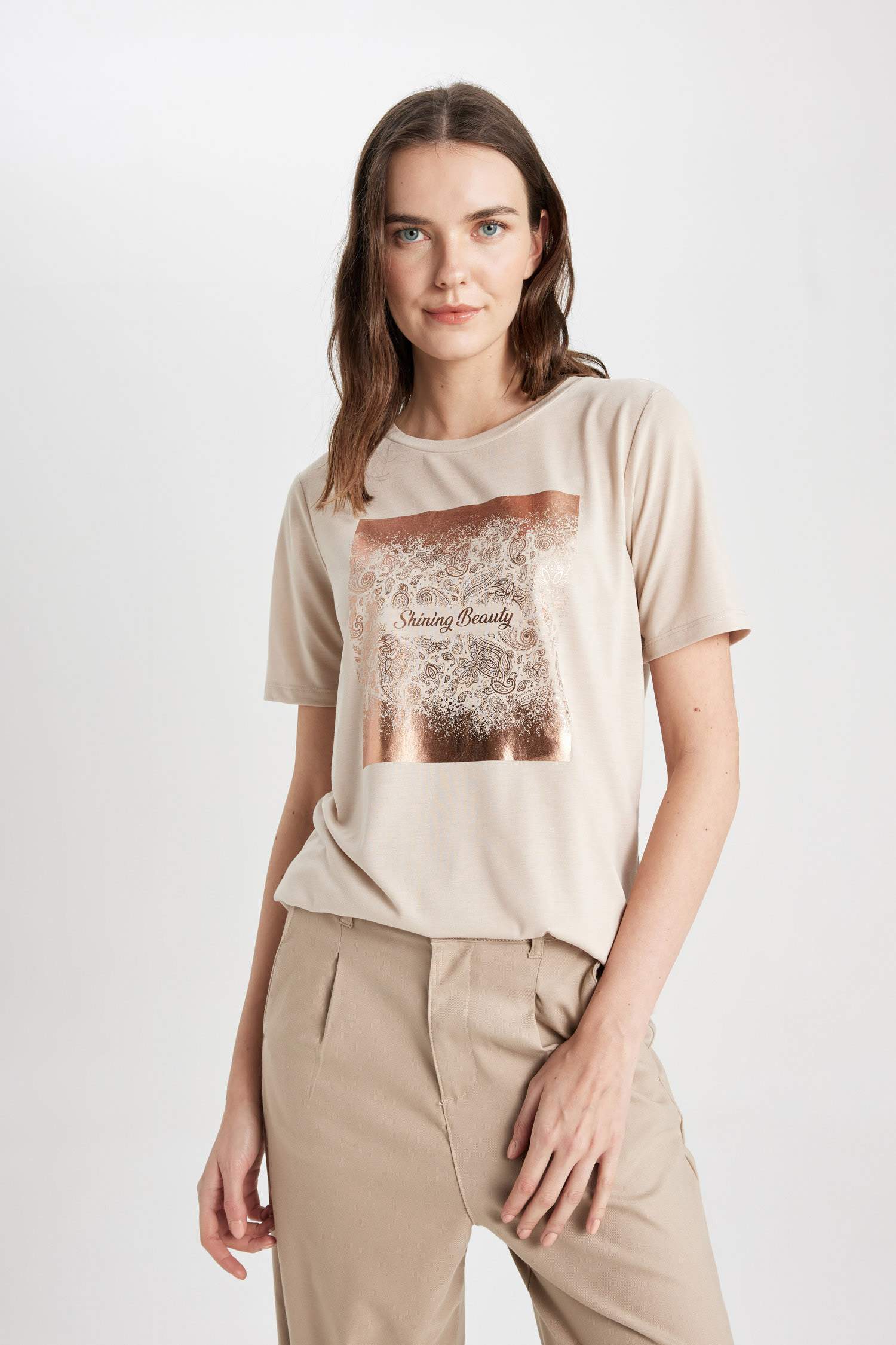 T-Shirt coupe régulière à Manches Courtes à Col Rond et Motif Châle