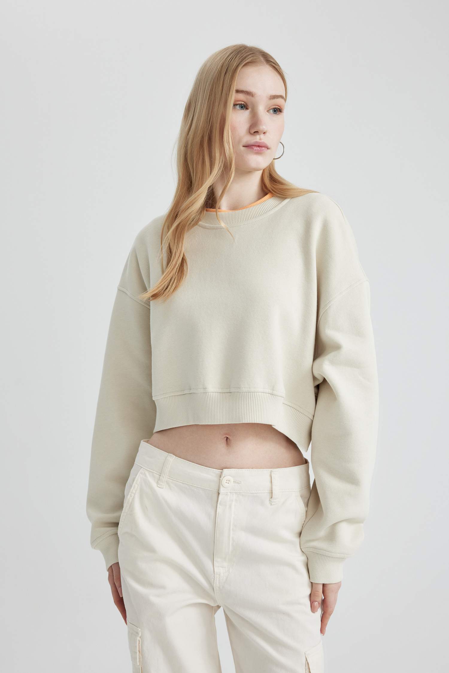 Coool Bisiklet Yaka Crop Basic Düz Sweatshirt