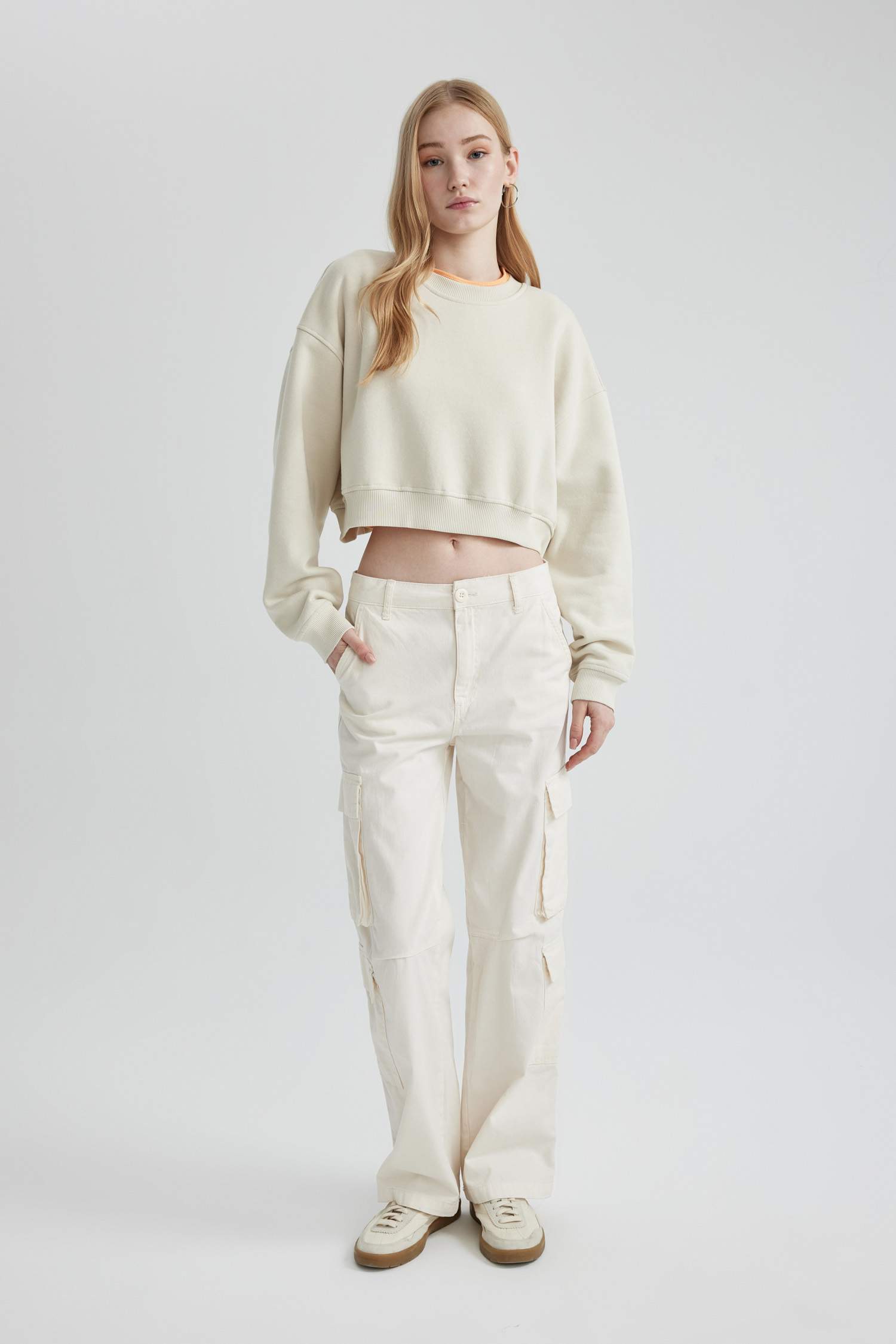 Coool Bisiklet Yaka Crop Basic Düz Sweatshirt