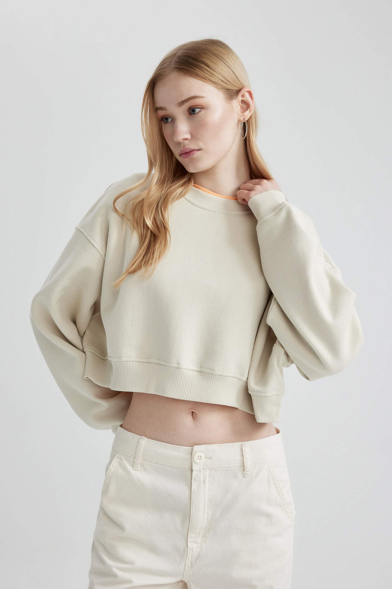 Coool Bisiklet Yaka Crop Basic Düz Sweatshirt
