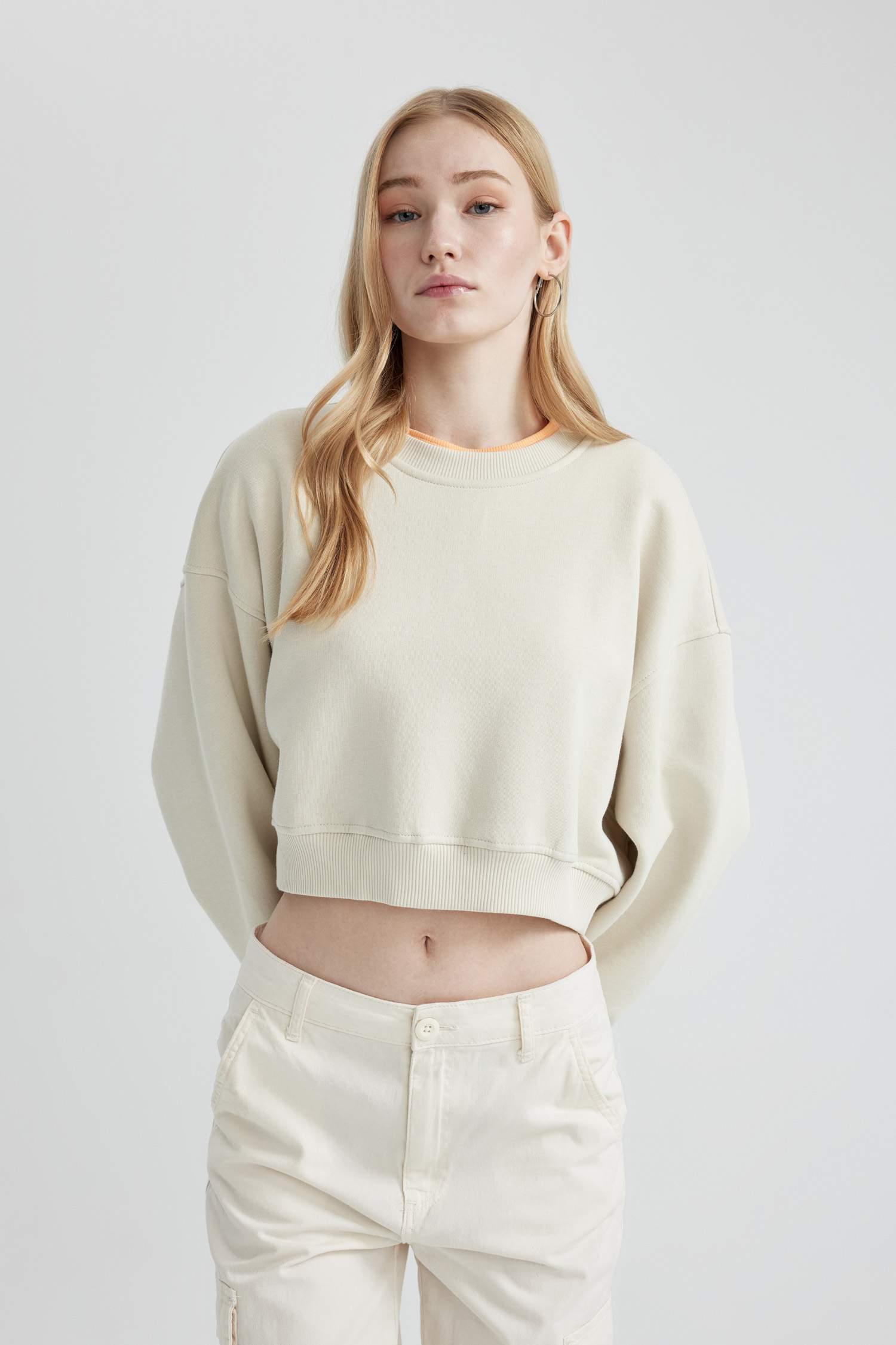 Coool Bisiklet Yaka Crop Basic Düz Sweatshirt