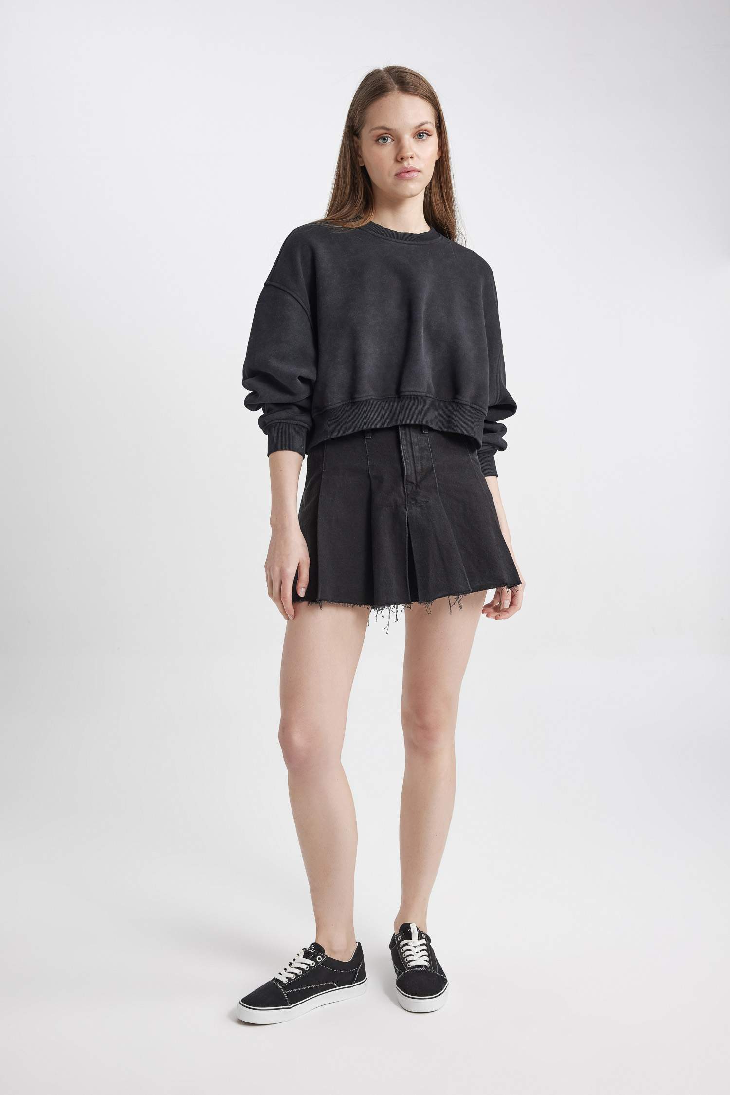 سويت شيرت قصة فضفاضة