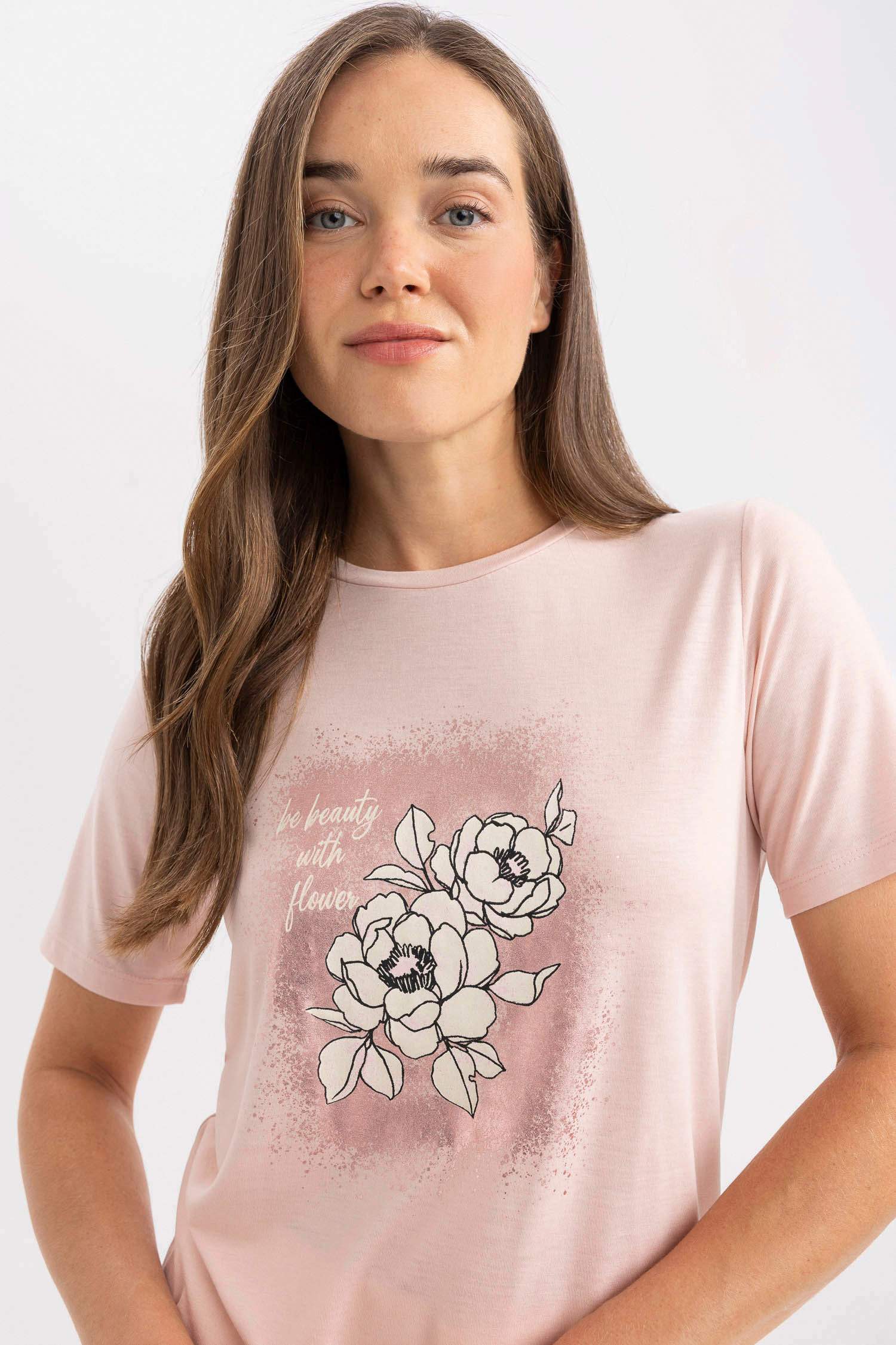 Traditional Regular Fit Crew Neck Floral T-Shirt