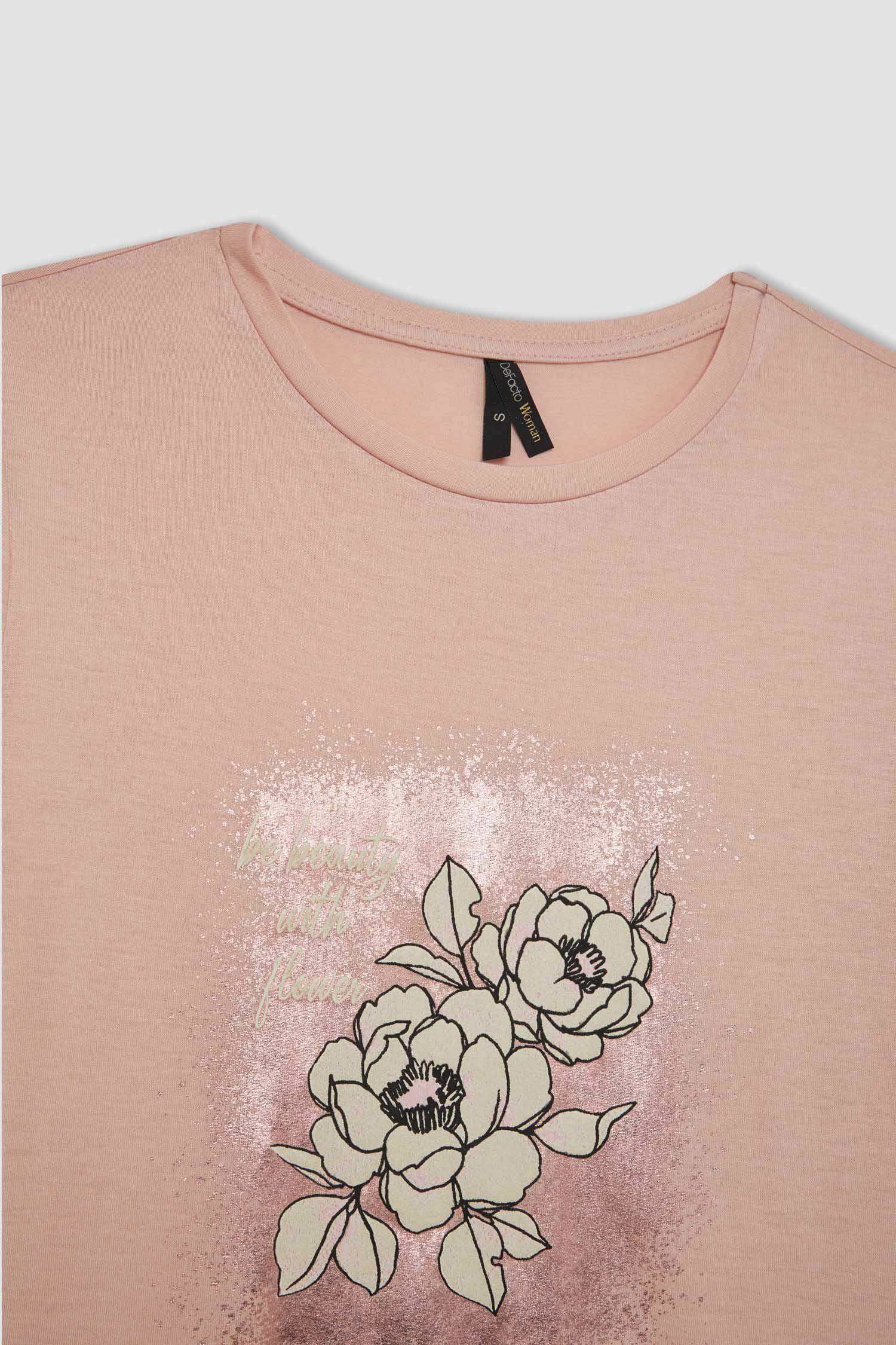 Traditional Regular Fit Crew Neck Floral T-Shirt