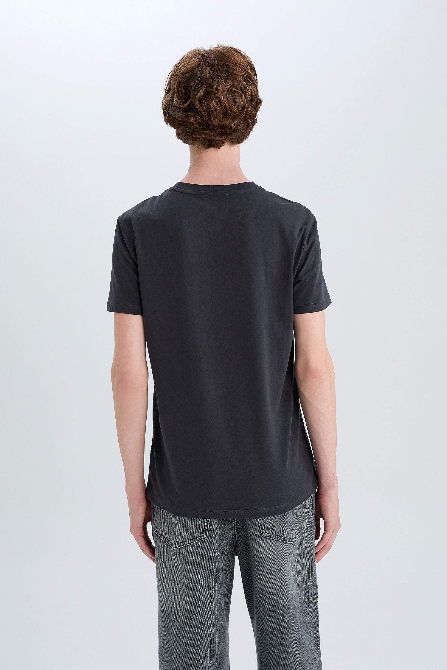 Slim Fit Crew Neck Printed Short Sleeve T-Shirt