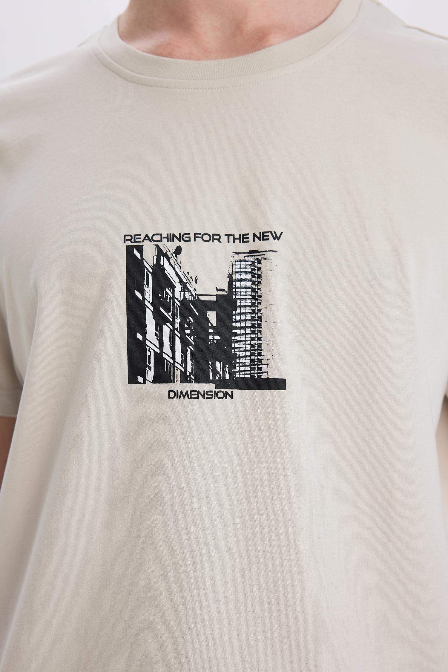 T-shirt slim en coton imprimé à col rond et manches courtes