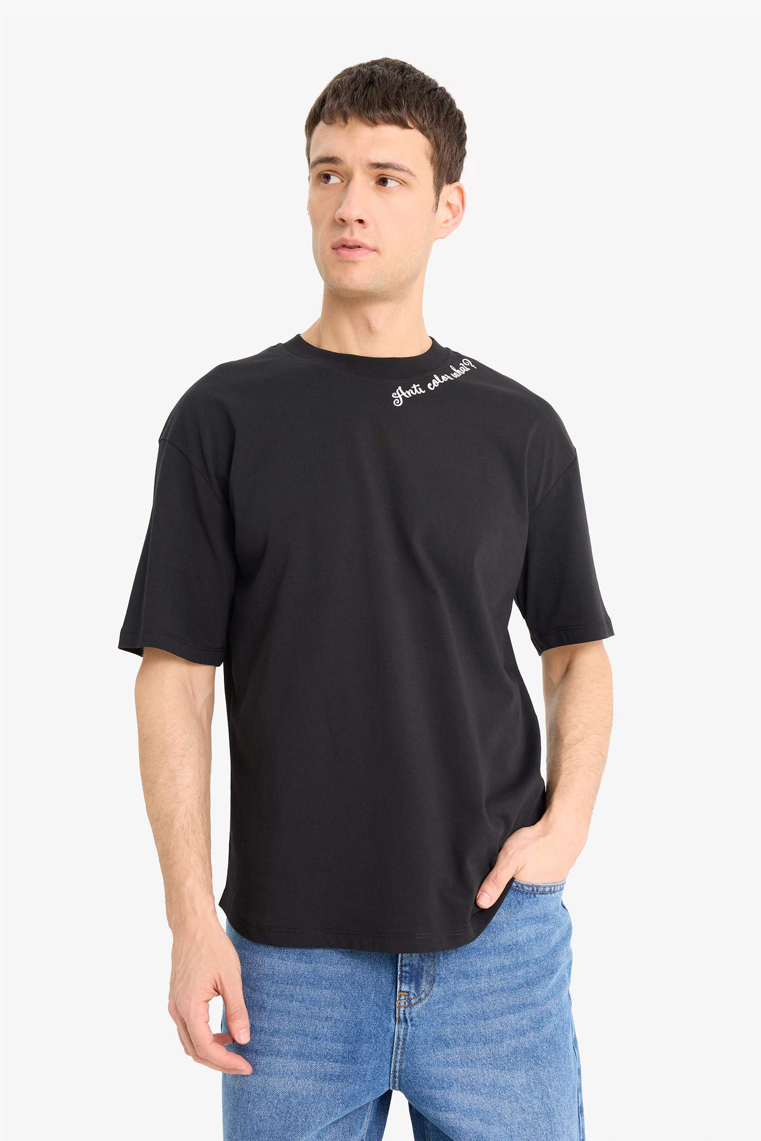 Boxy Fit Crew Neck Printed Short Sleeve T-Shirt