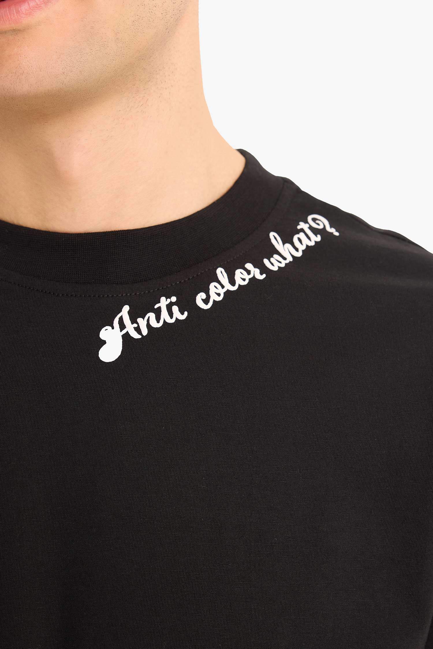 Boxy Fit Crew Neck Printed Short Sleeve T-Shirt