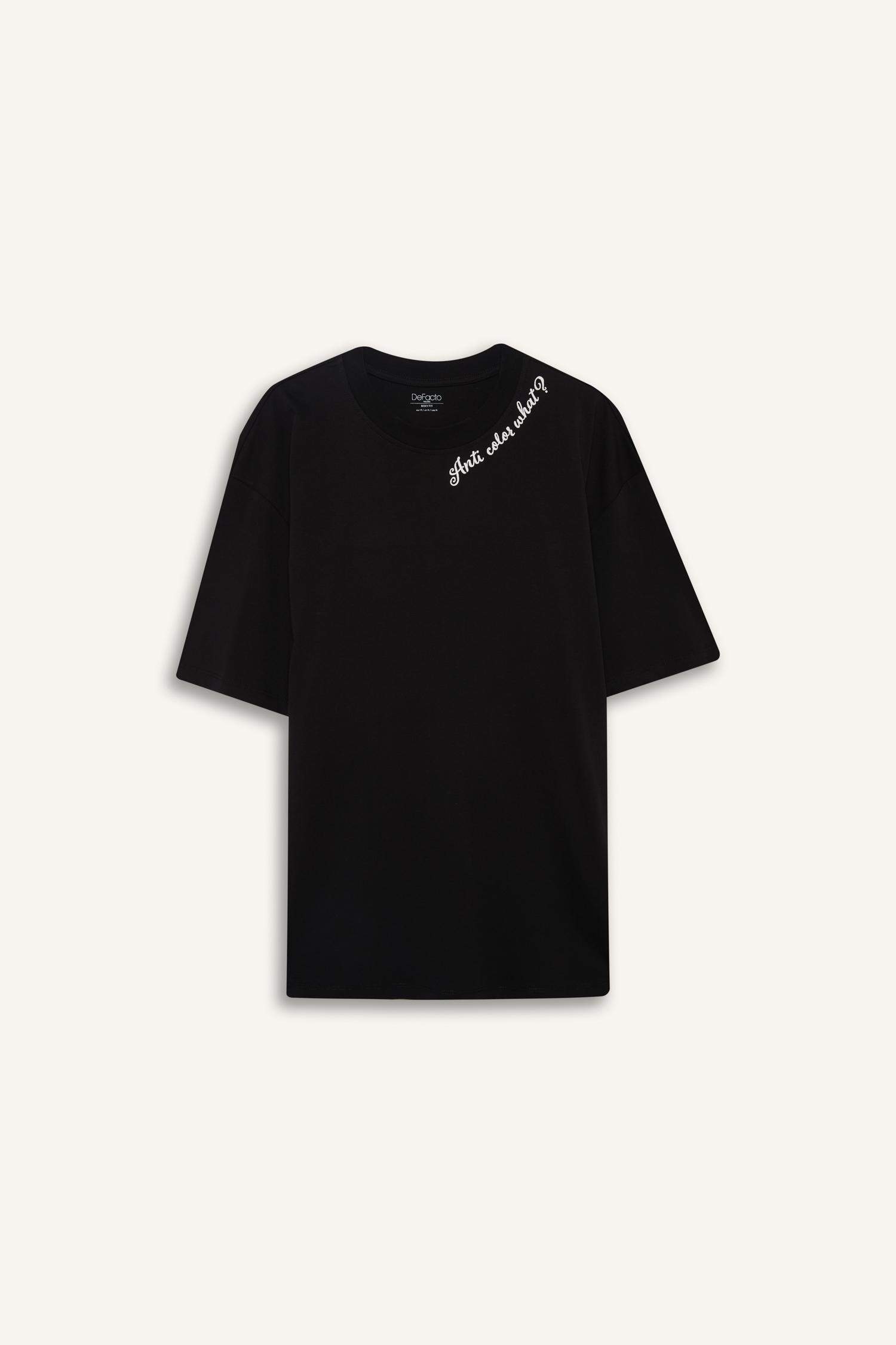 Boxy Fit Crew Neck Printed Short Sleeve T-Shirt