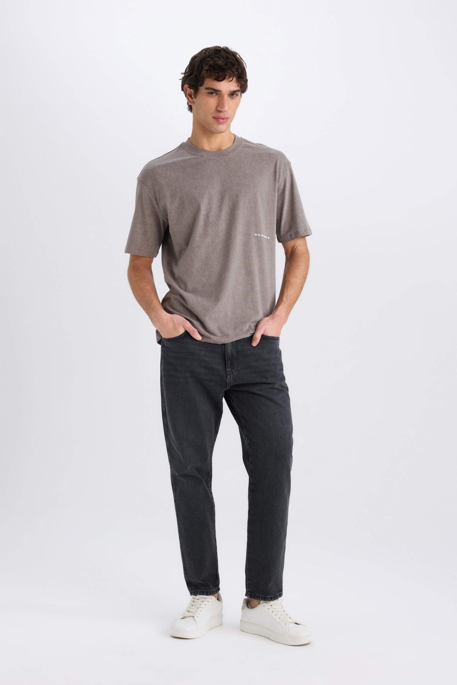 T-shirt boxy en coton imprimé à col rond