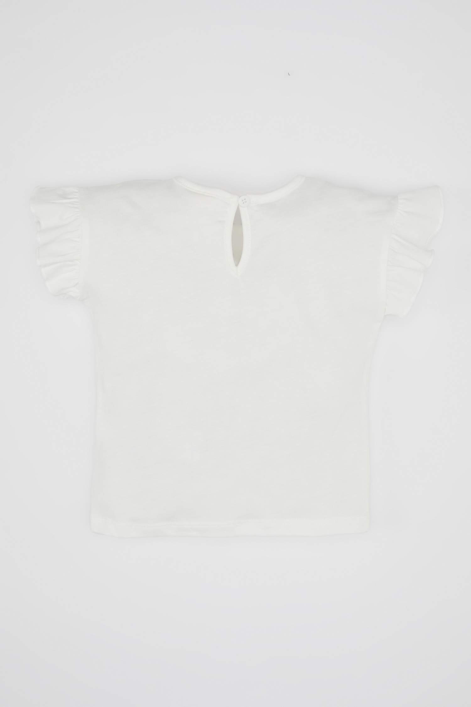 تي شيرت بناتي نص كم بطبعة شعار قصة عادية