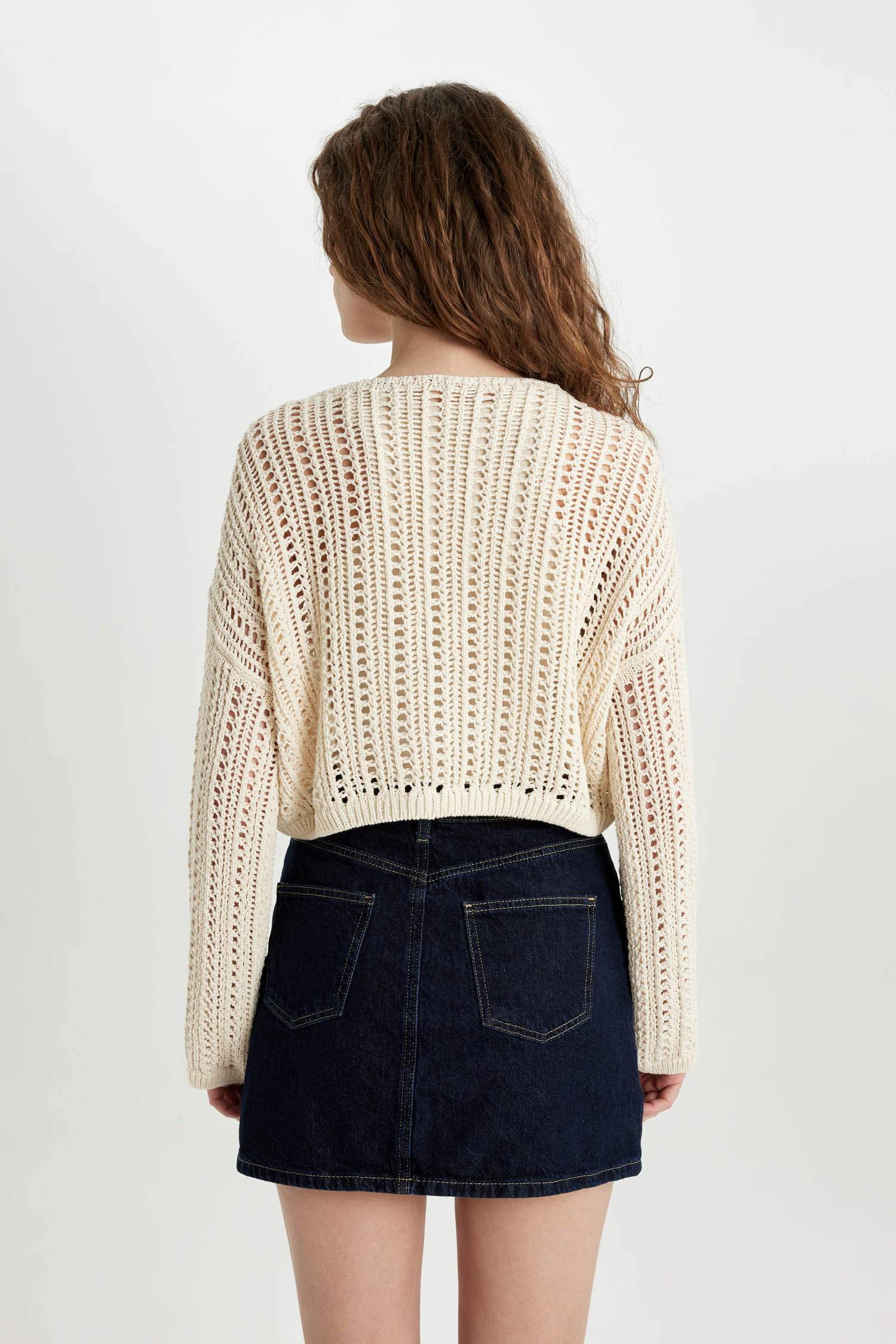 Crop Kayık Yaka Kroşe Triko Kazak