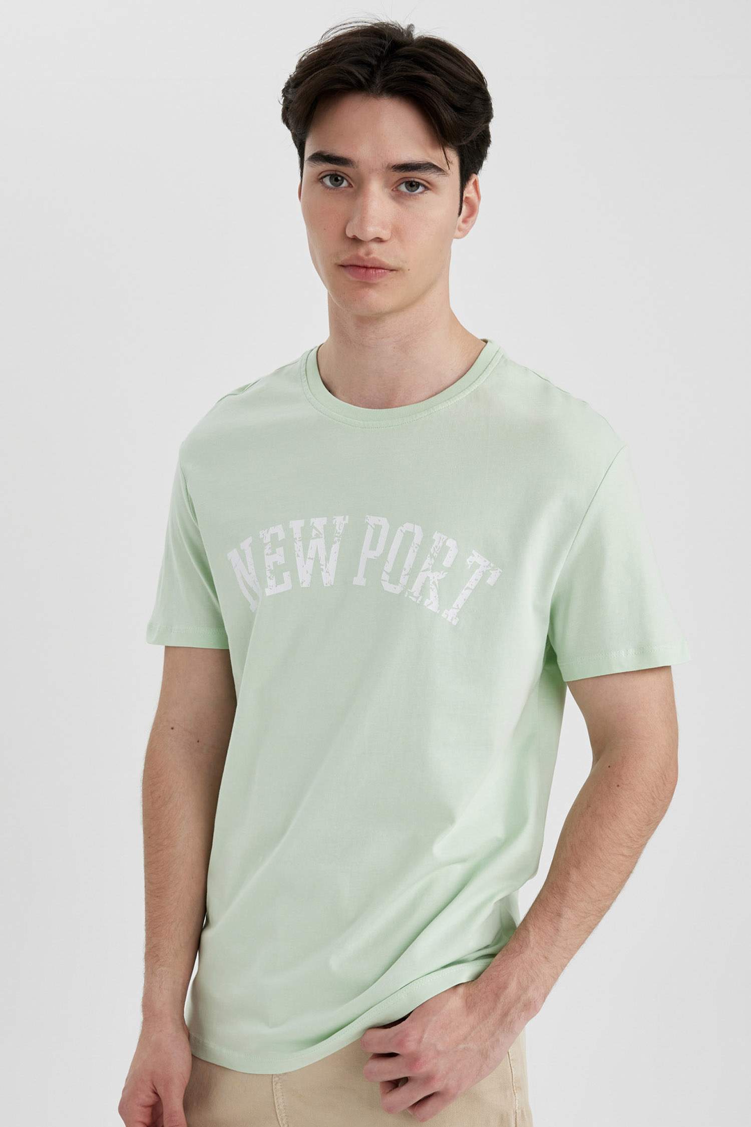 Regular Fit Crew Neck Short Sleeve T-Shirt