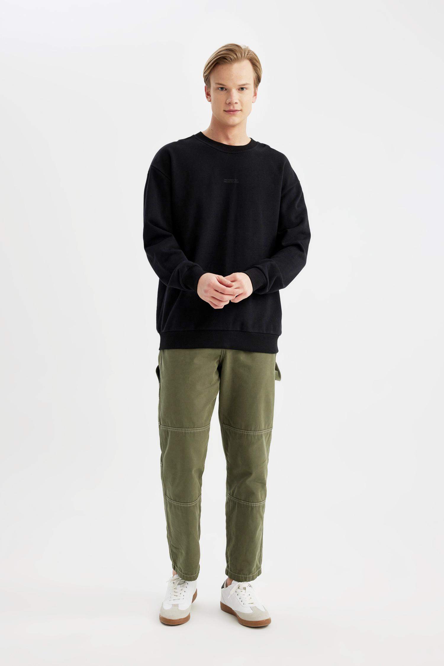 سويت شيرت أوفر سايز مطبوع برقبة مستديرة