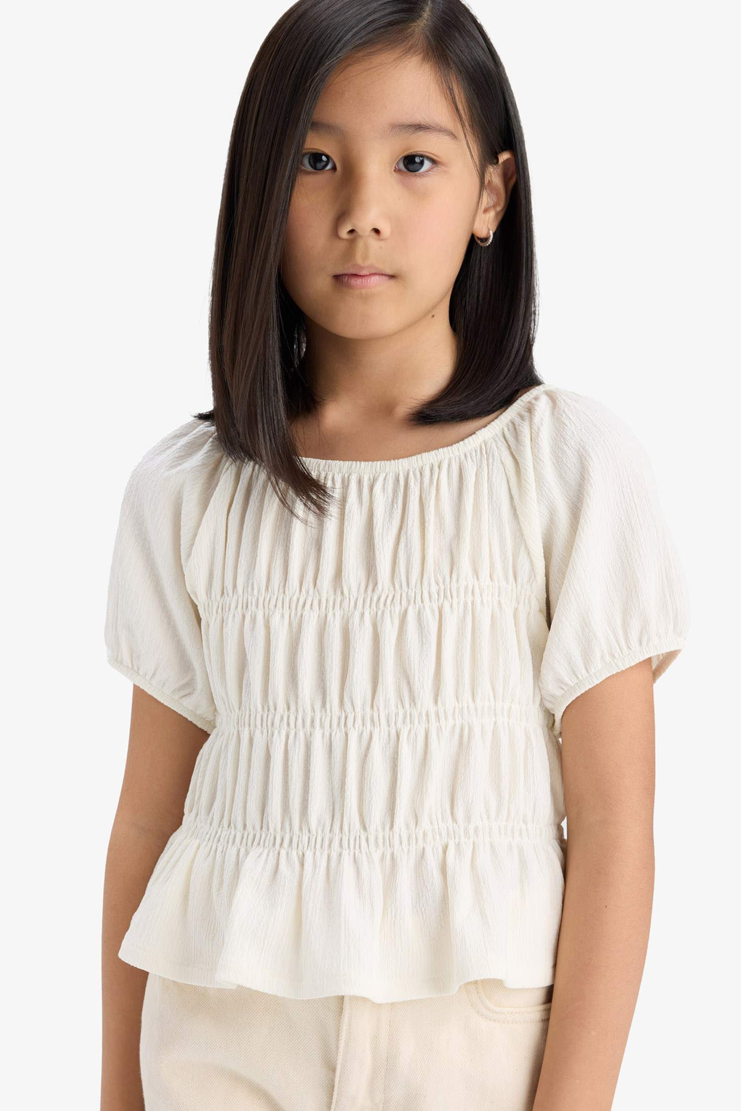 Kız Çocuk Relax Fit Bisiklet Yaka Bürümcük Kısa Kollu Bluz