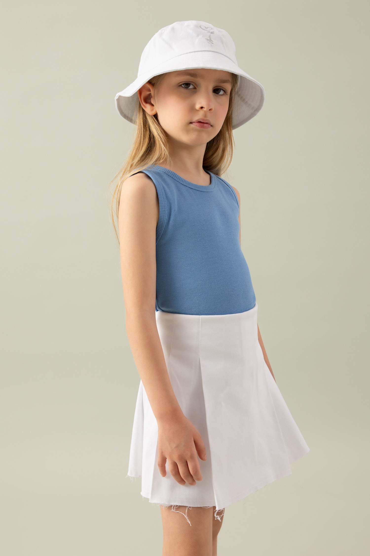 كروب توب بناتي نص ردن