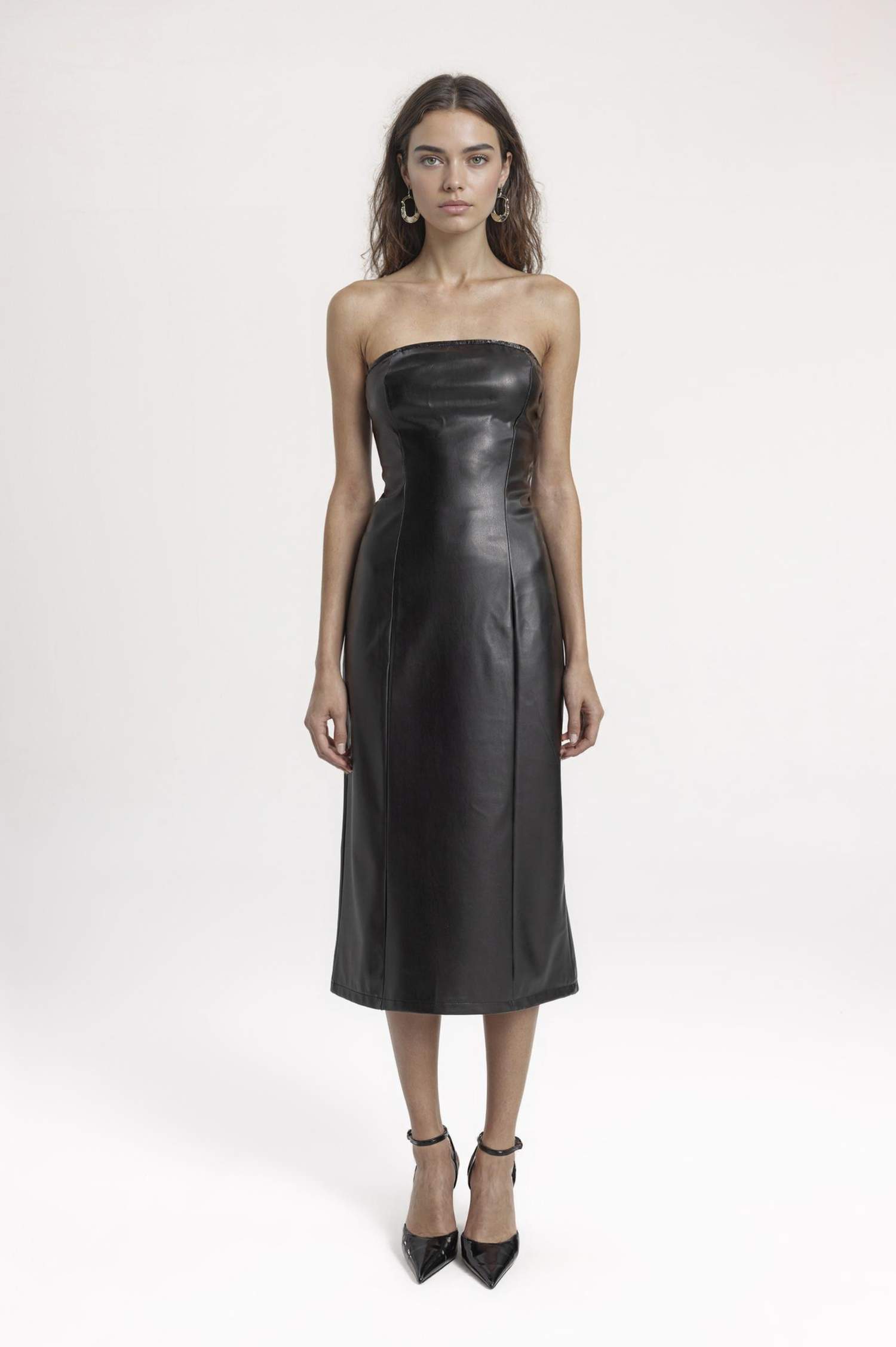 فستان ميدي نص ردن جلد صناعي بوديكون بدون حمالات