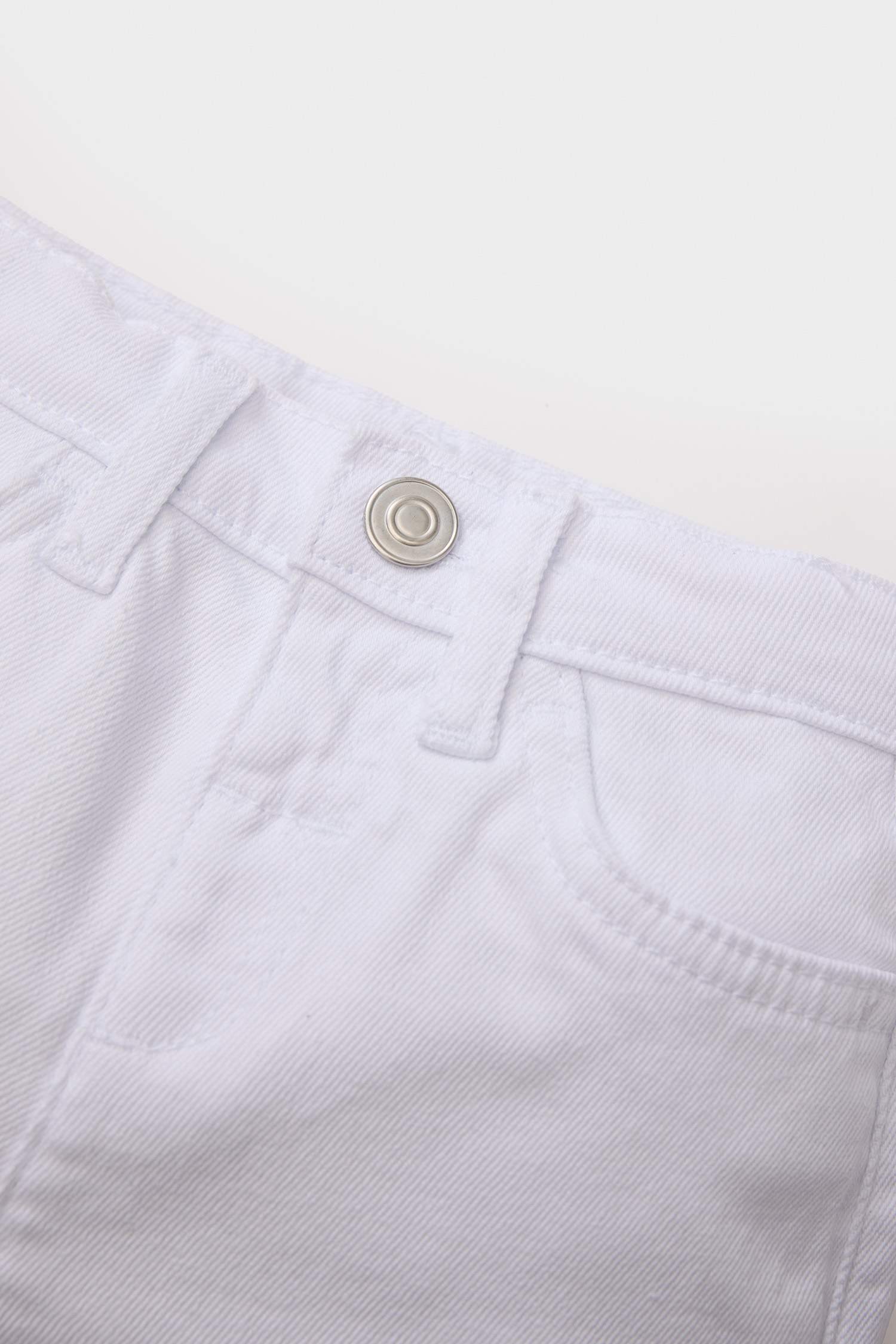 Erkek Bebek Beyaz Jean Şort