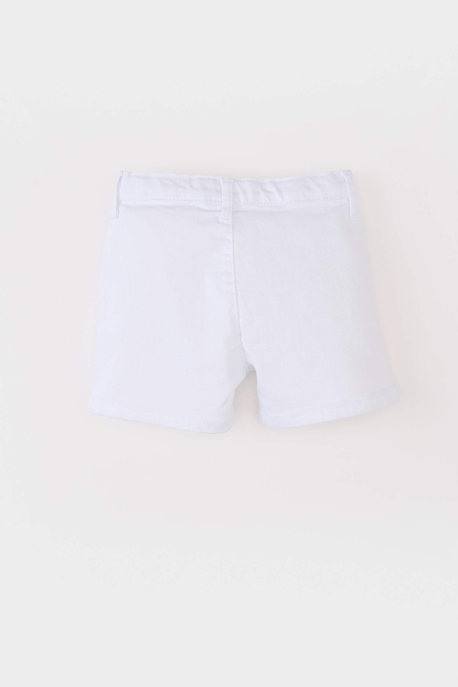 Erkek Bebek Beyaz Jean Şort