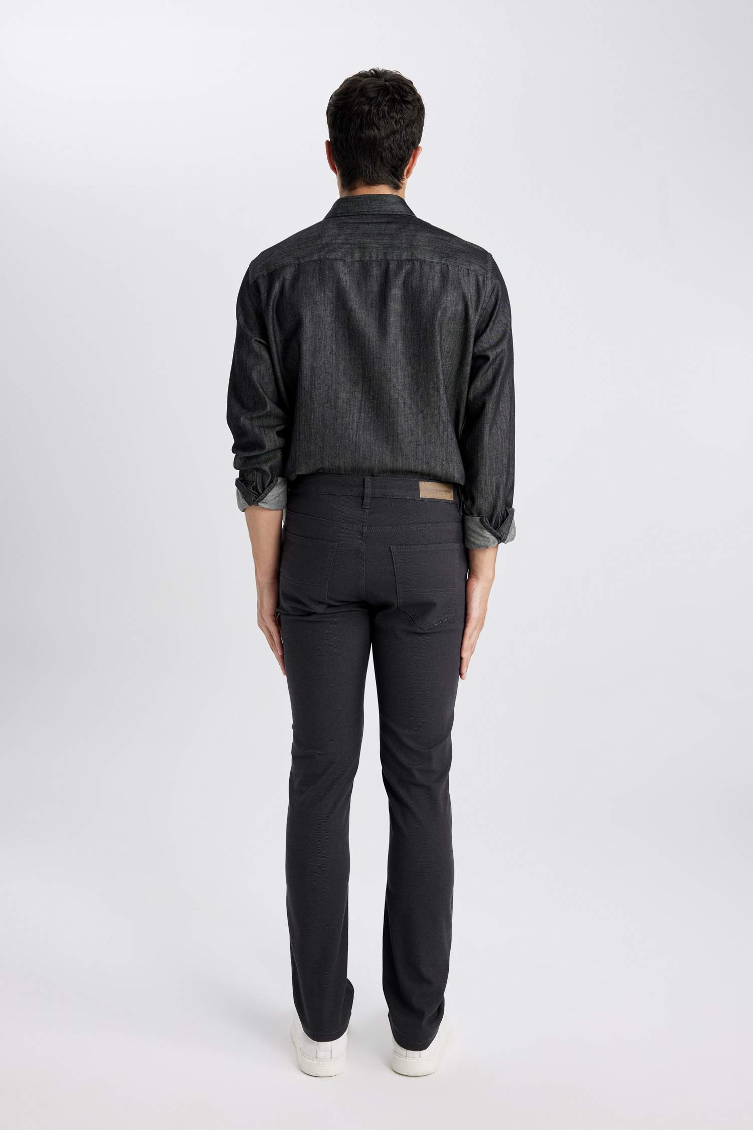 слим пішімі Шалбар