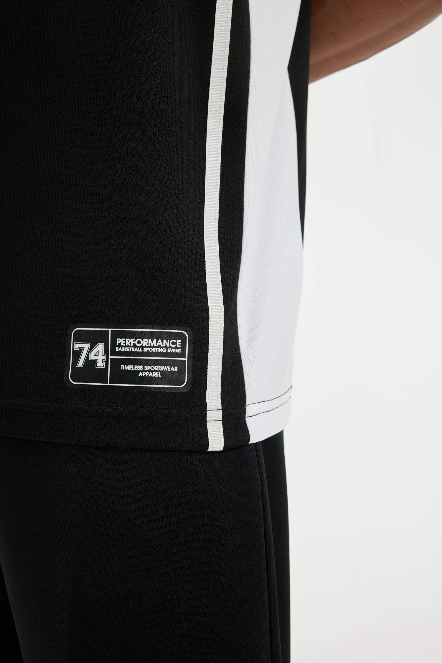 DeFactoFit Standard Fit Heavy Fabric Sleeveless T-Shirt