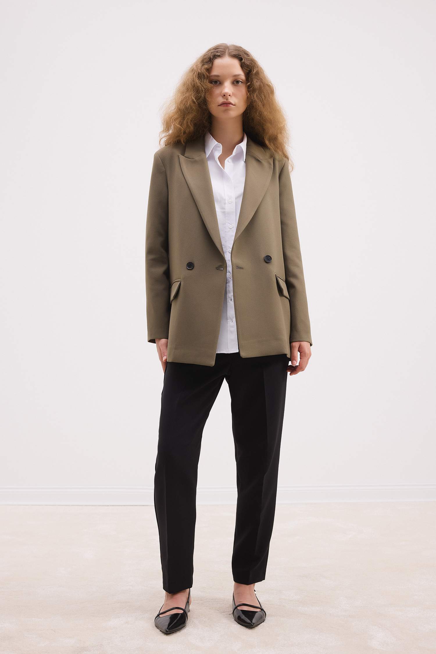 Oversize Geniş Kalıp Ceket Yaka Düğmeli Basic Düz Blazer Ceket