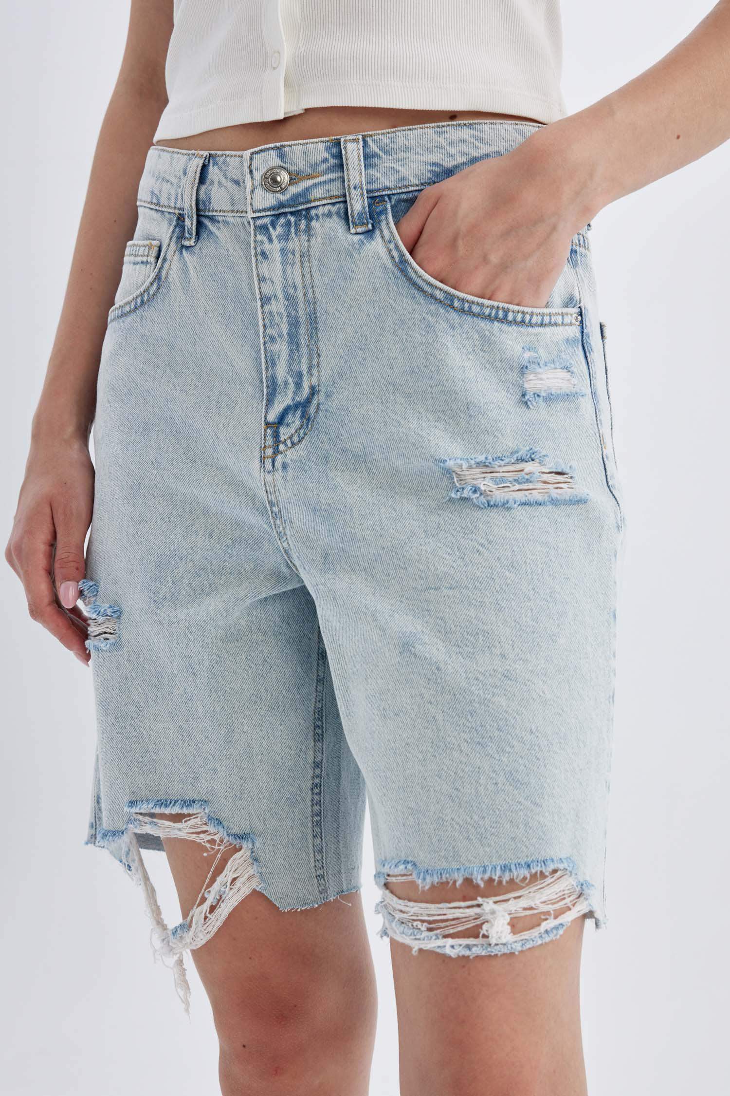 برمودا جينز بخصر عادي