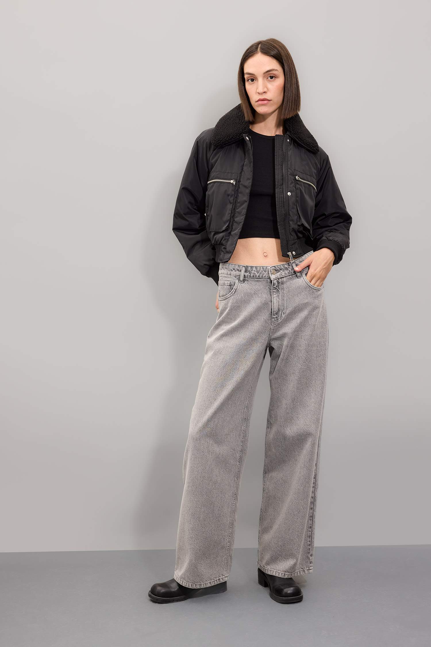 Su Geçirmez Kısa Ceket Mont Suni Kürklü Yaka Düz Fermuar Çıtçıtlı Bomber