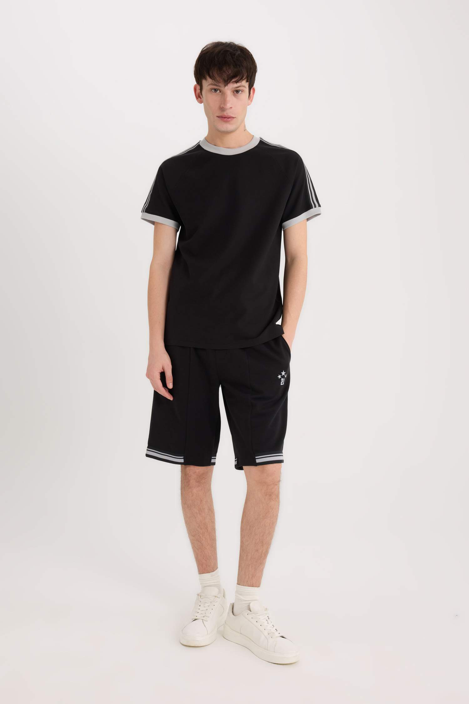 Regular Fit Crew Neck Pique Short Sleeve T-Shirt