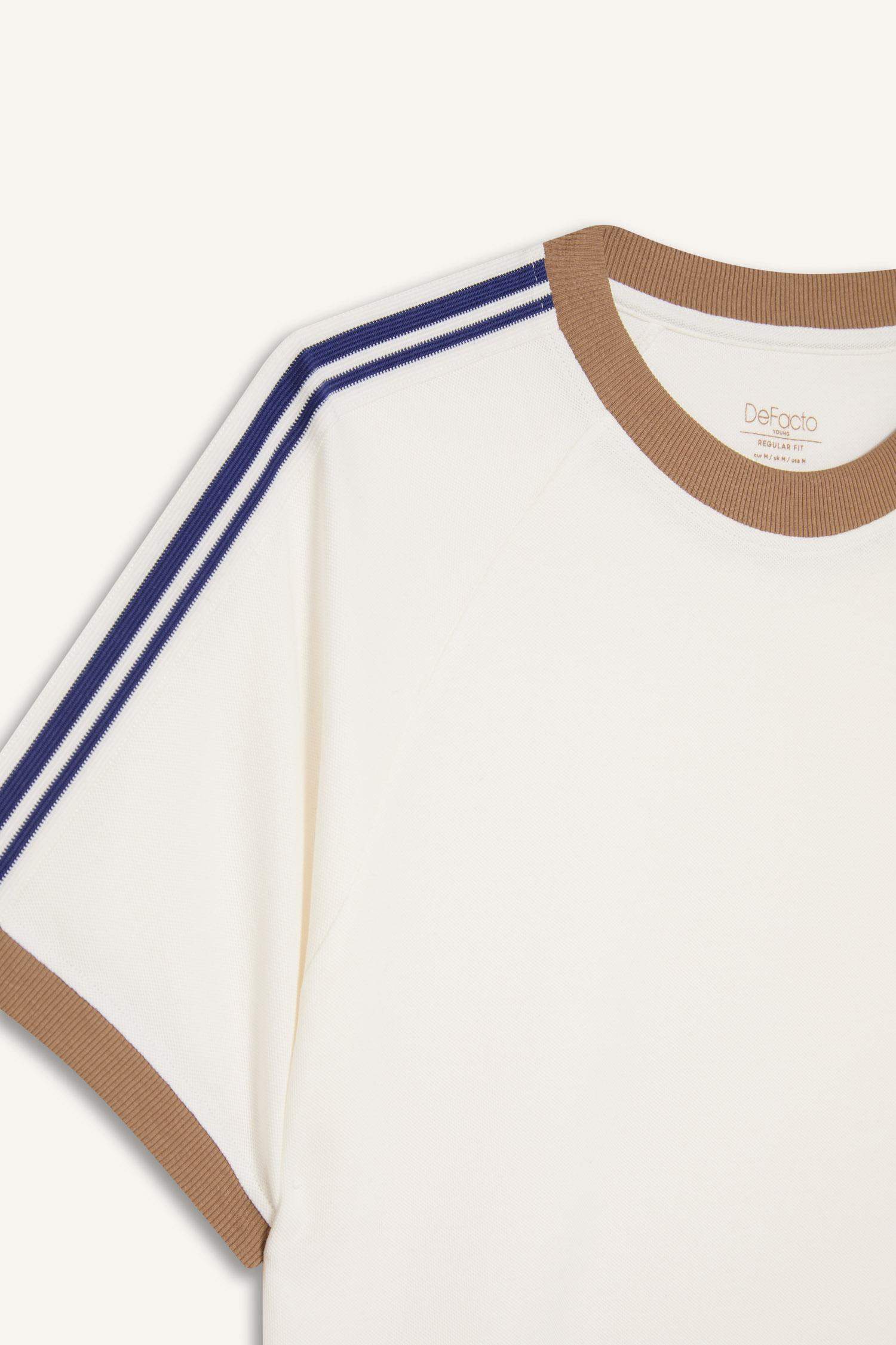 %100 Pamuk Regular Fit Bisiklet Yaka Kısa Kollu Pike Tişört