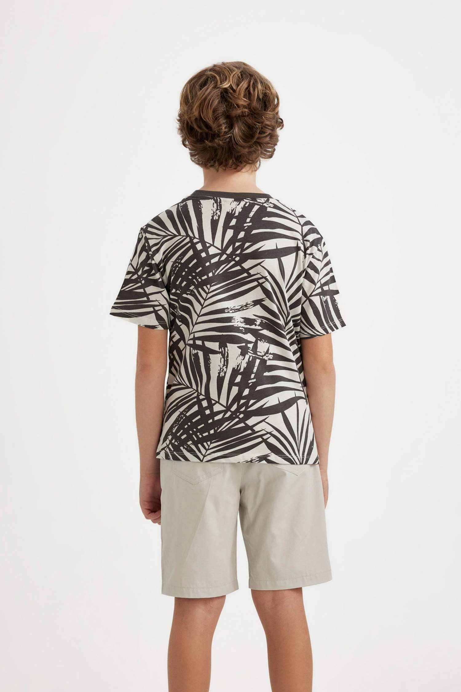 Erkek Çocuk Bisiklet Yaka Baskılı Kısa Kollu Tişört