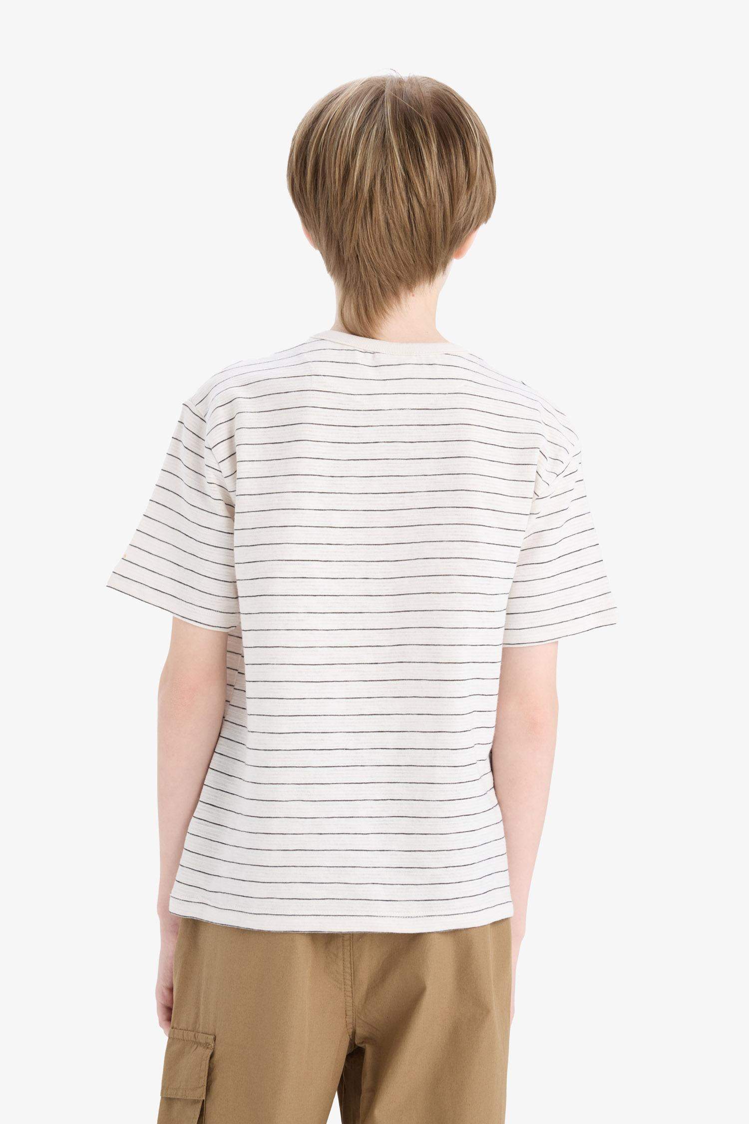 تيشيرت ولادي نص ردن قصة عادية