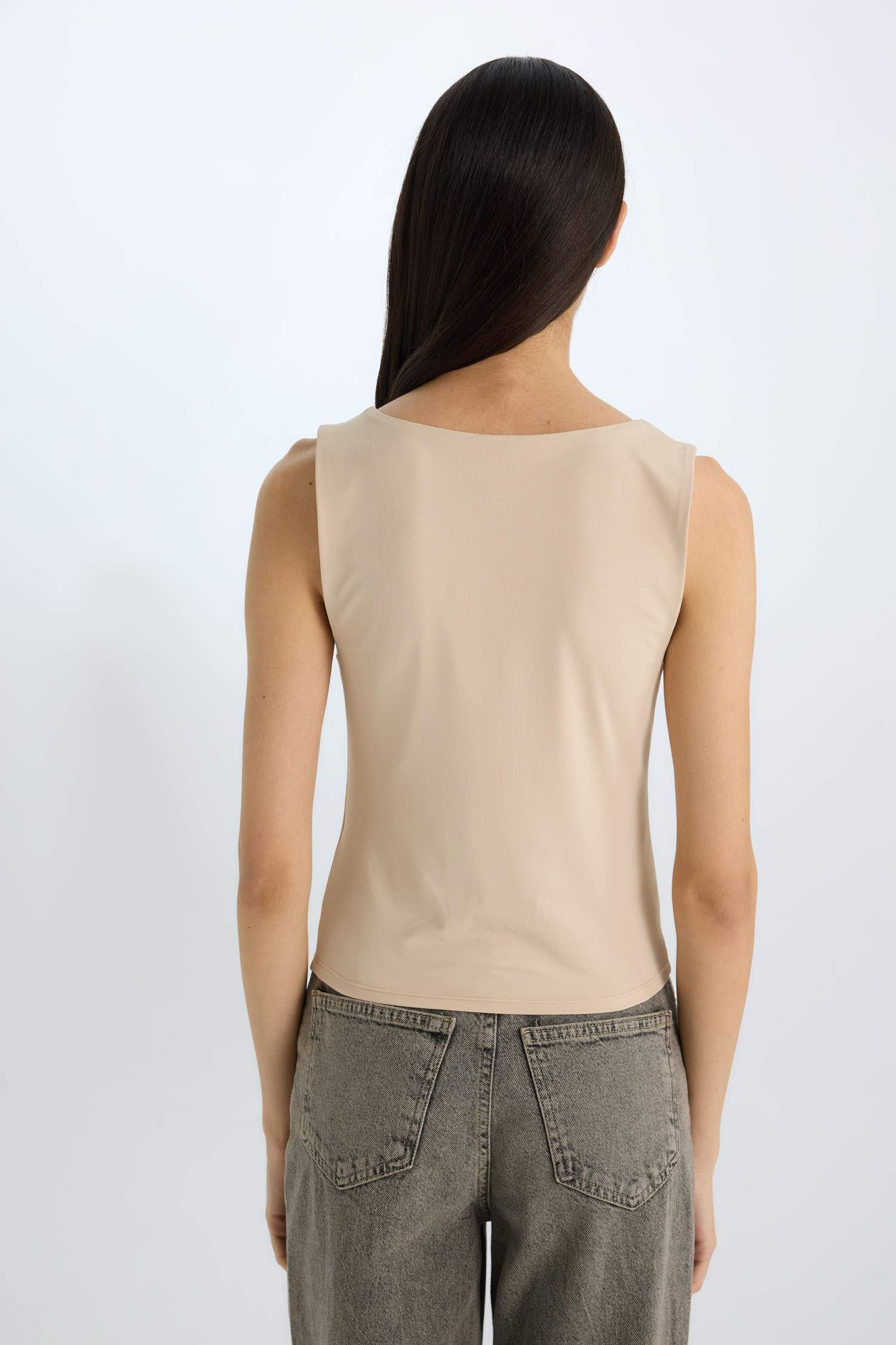 Slim Fit Basic Square Collar Sleeveless Tank Top