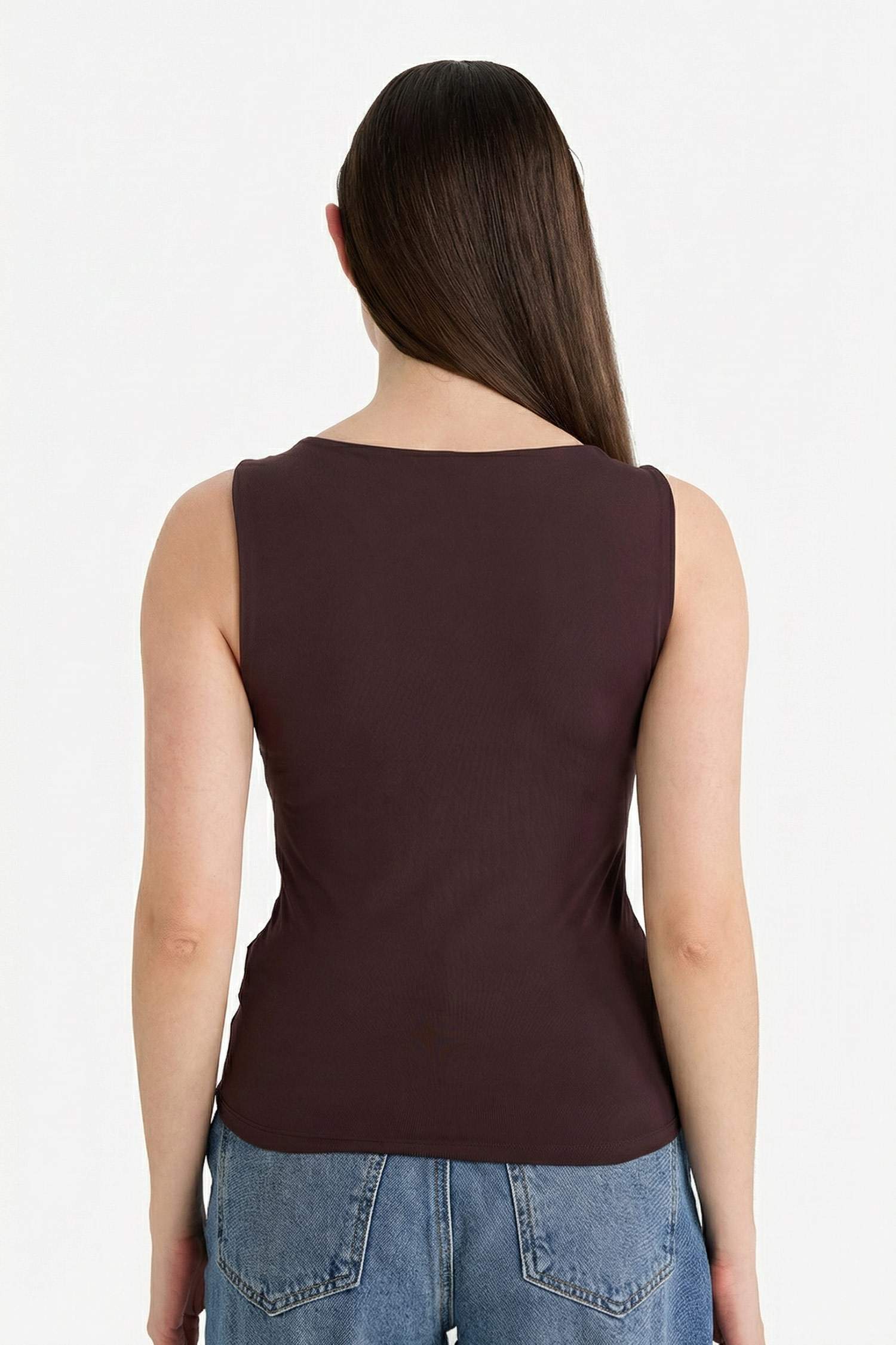 Slım Fıt Basıc Kare Yaka Atlet