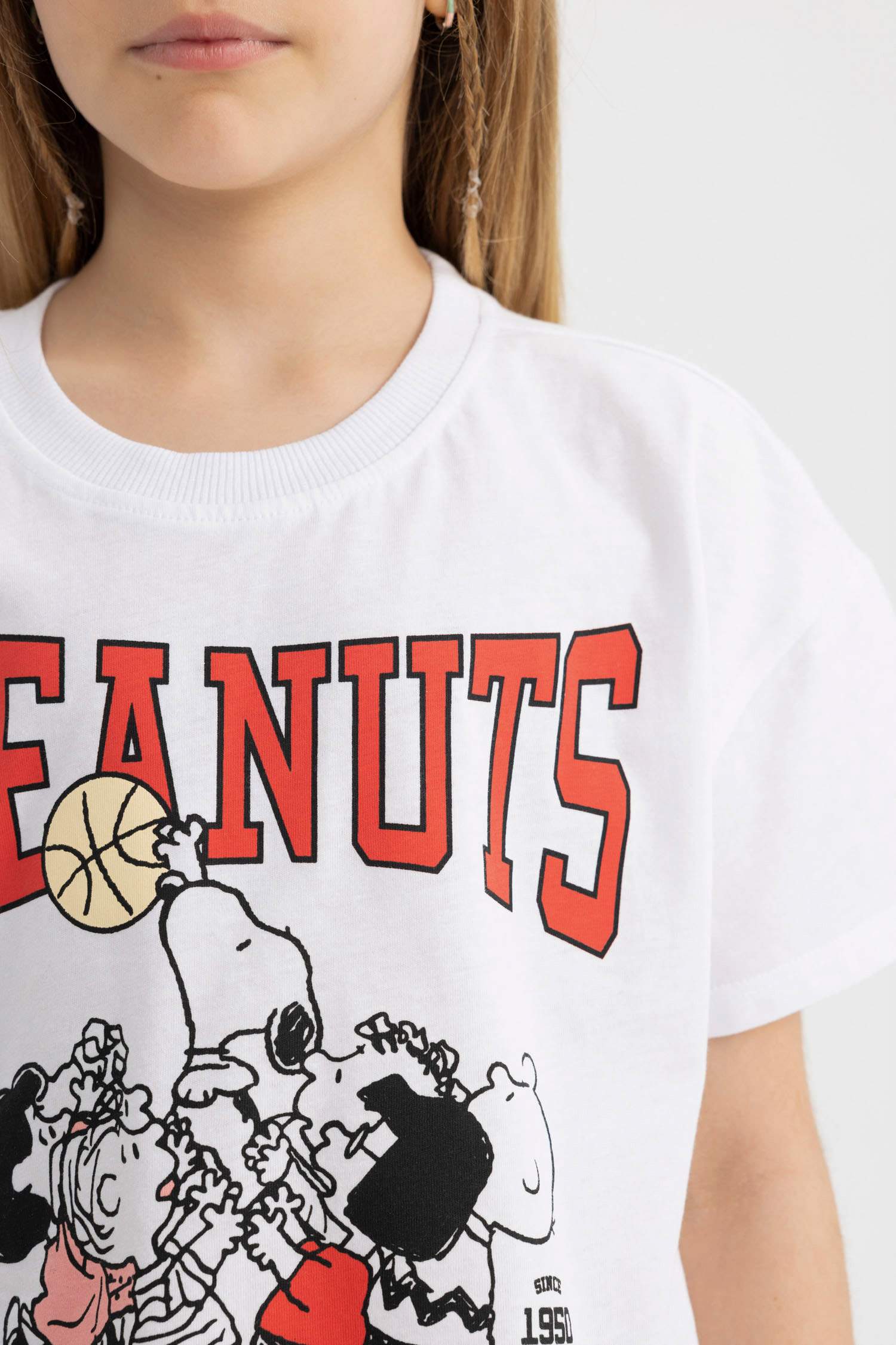 Kız Çocuk Snoopy Bisiklet Yaka Kısa Kollu Tişört