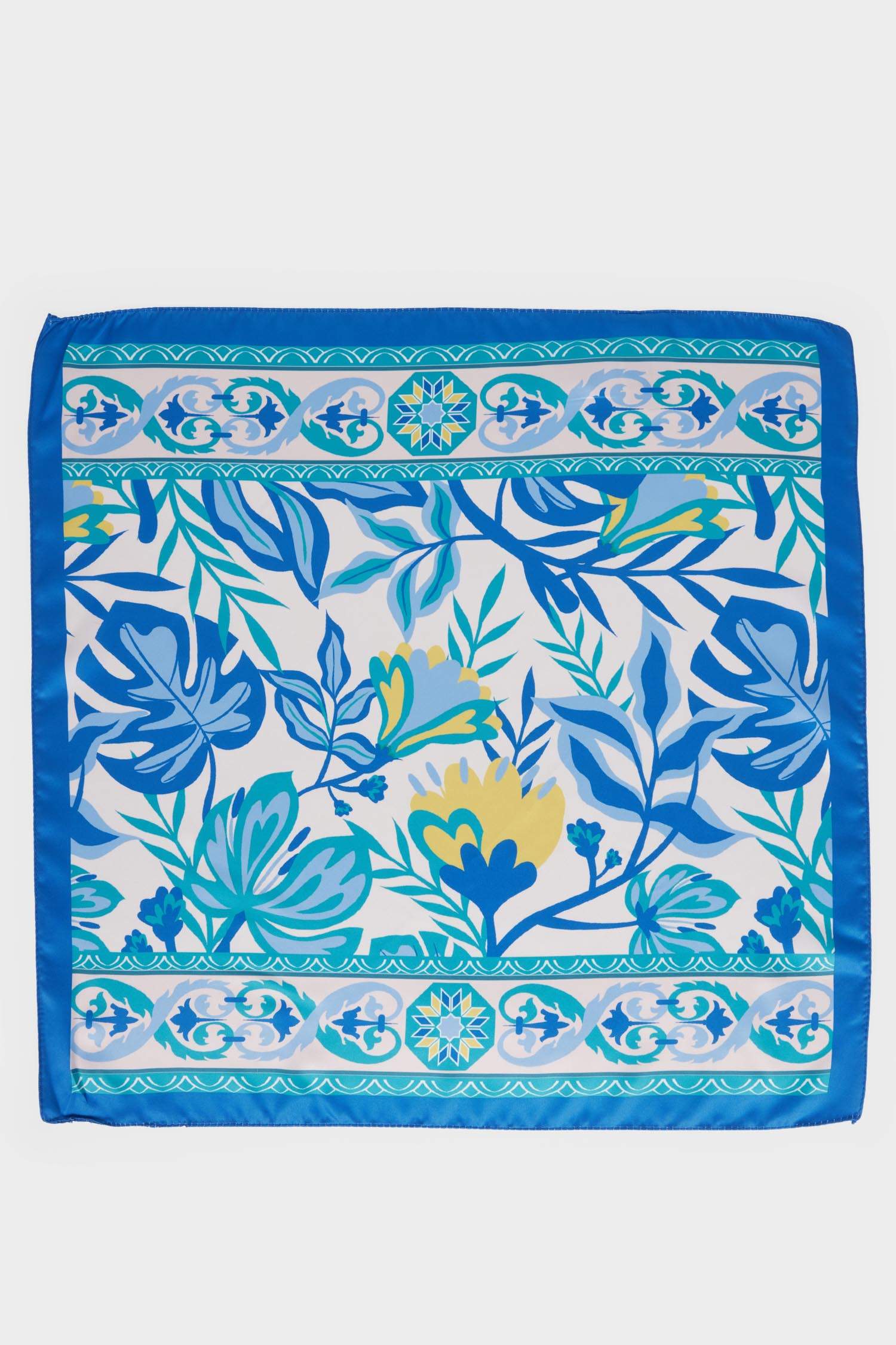 Foulard à motif ethnique pour femme