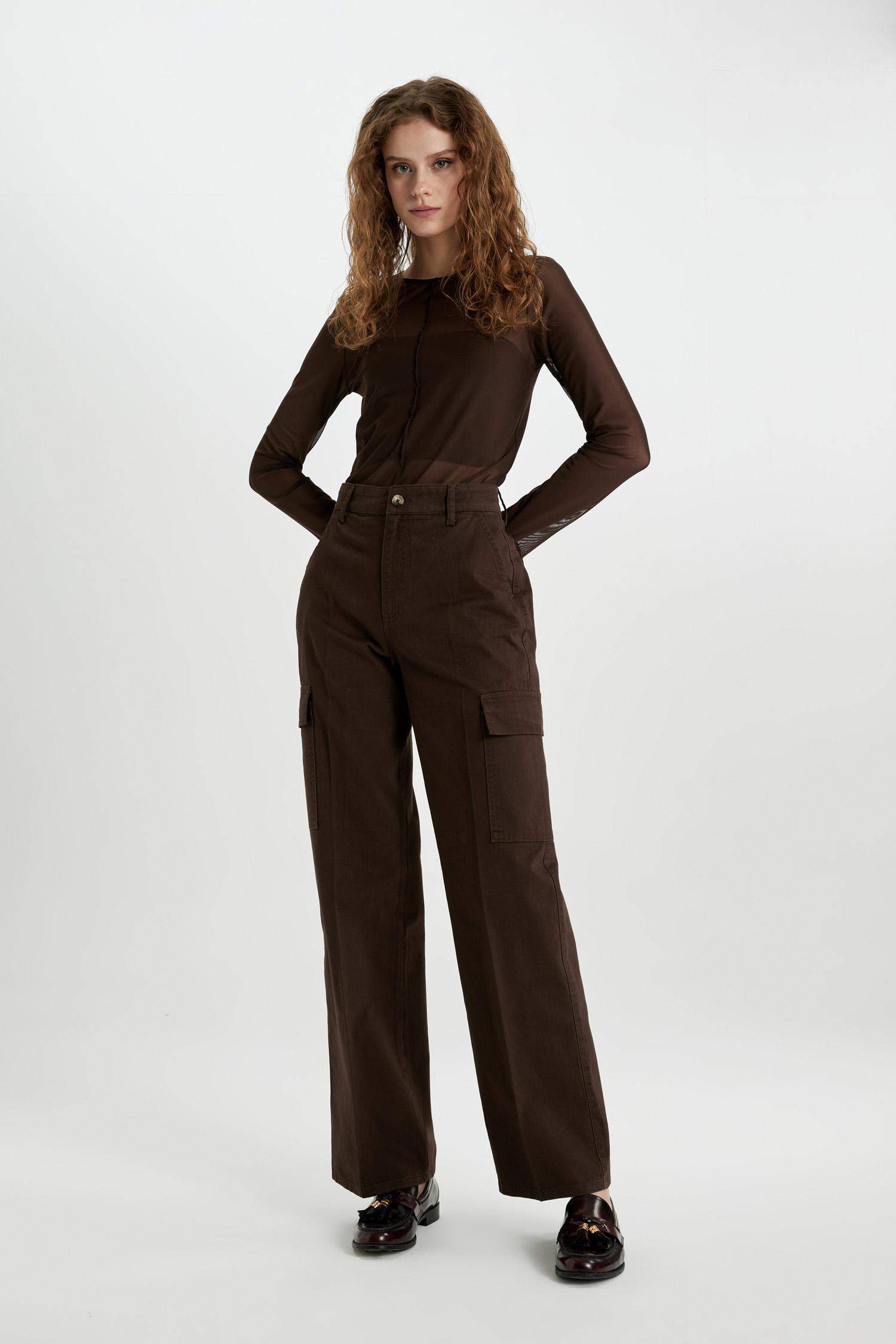 Pantalon Cargo en Gabardine à Taille Haute et jambes larges