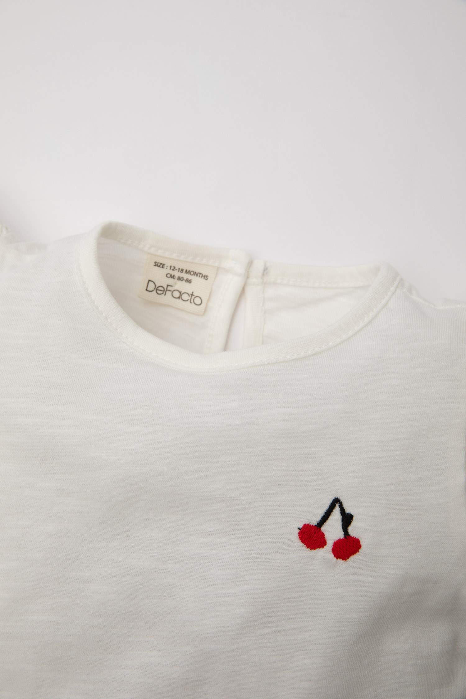 Kız Bebek 3'lü Takım Bisiklet Yaka Kısa Kollu Tişört Yumuşak Jean Şort Saç Bandı 