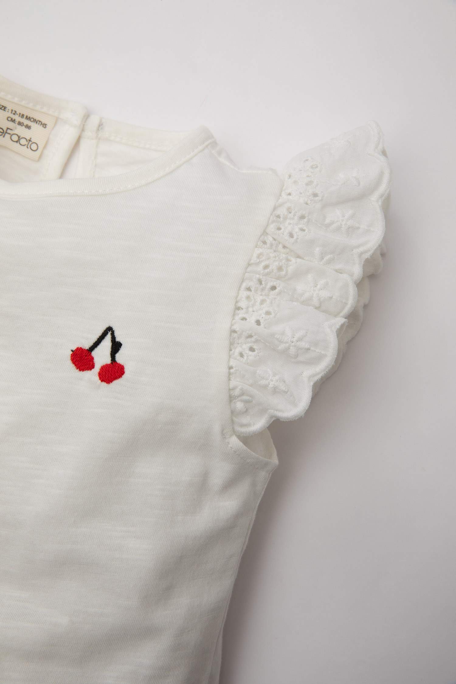 Kız Bebek 3'lü Takım Bisiklet Yaka Kısa Kollu Tişört Yumuşak Jean Şort Saç Bandı 