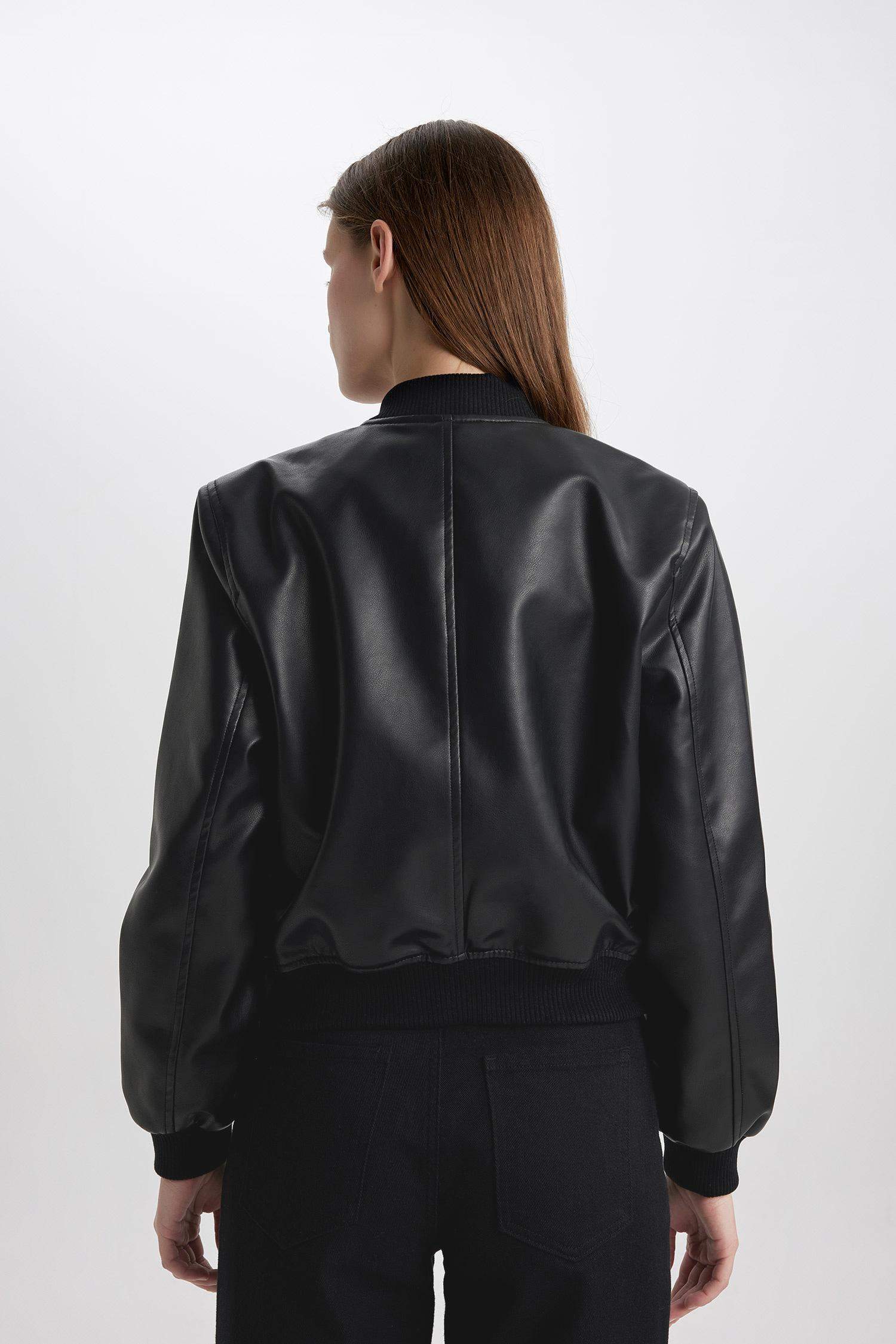 Kolej Yaka Düz Fermuarlı Cepli Suni Deri Bomber Ceket