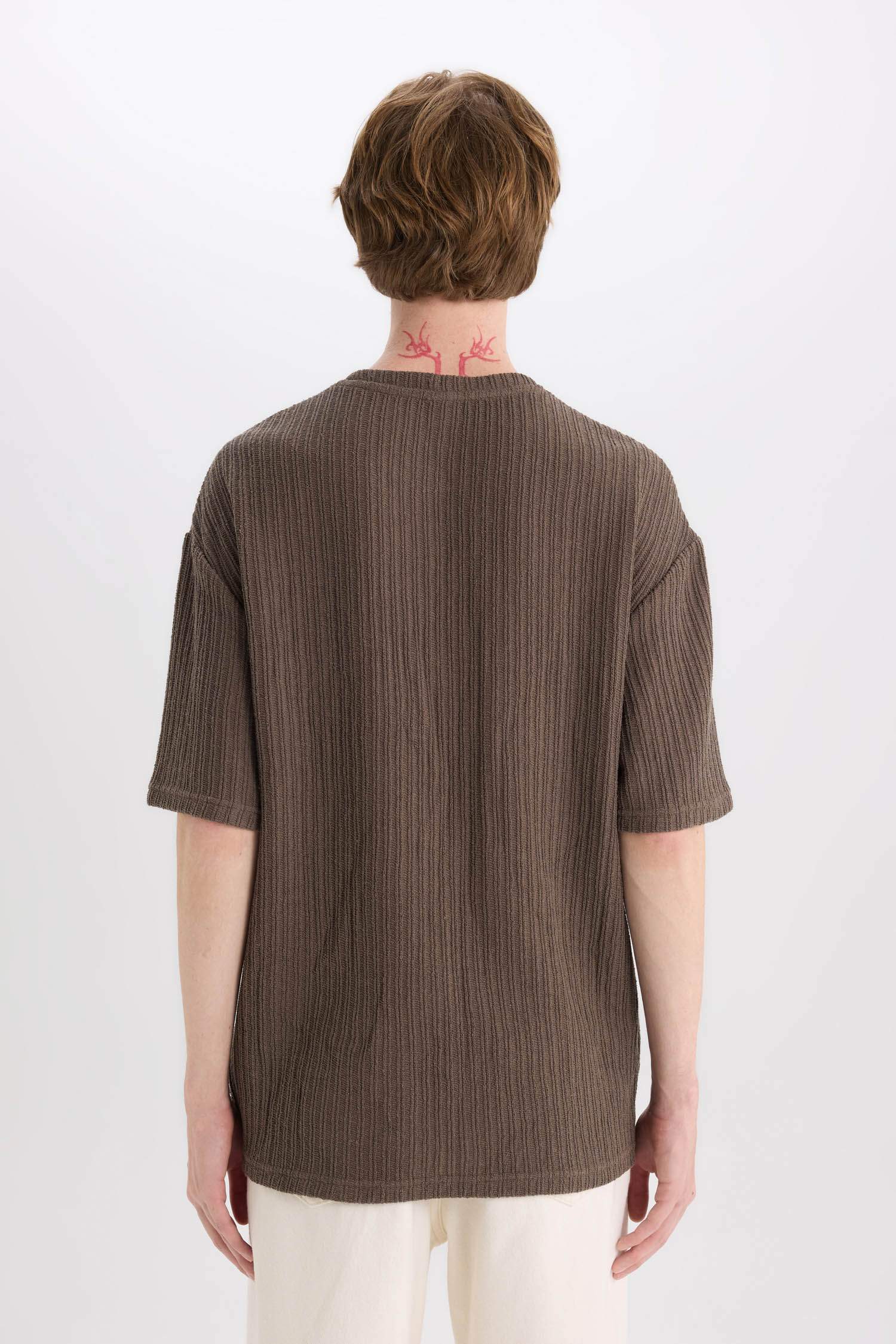 Boxy Fit Crew Neck Short Sleeve T-Shirt