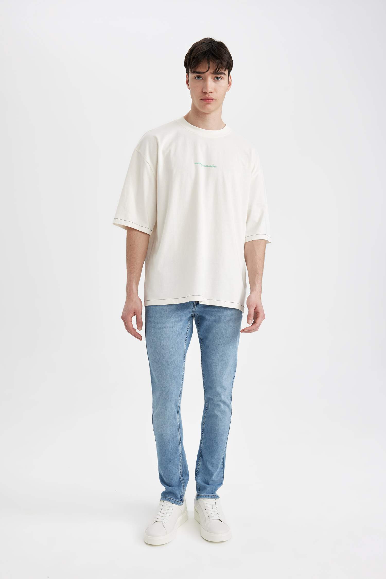 Loose Fit Crew Neck Back Printed Short Sleeve T-Shirt