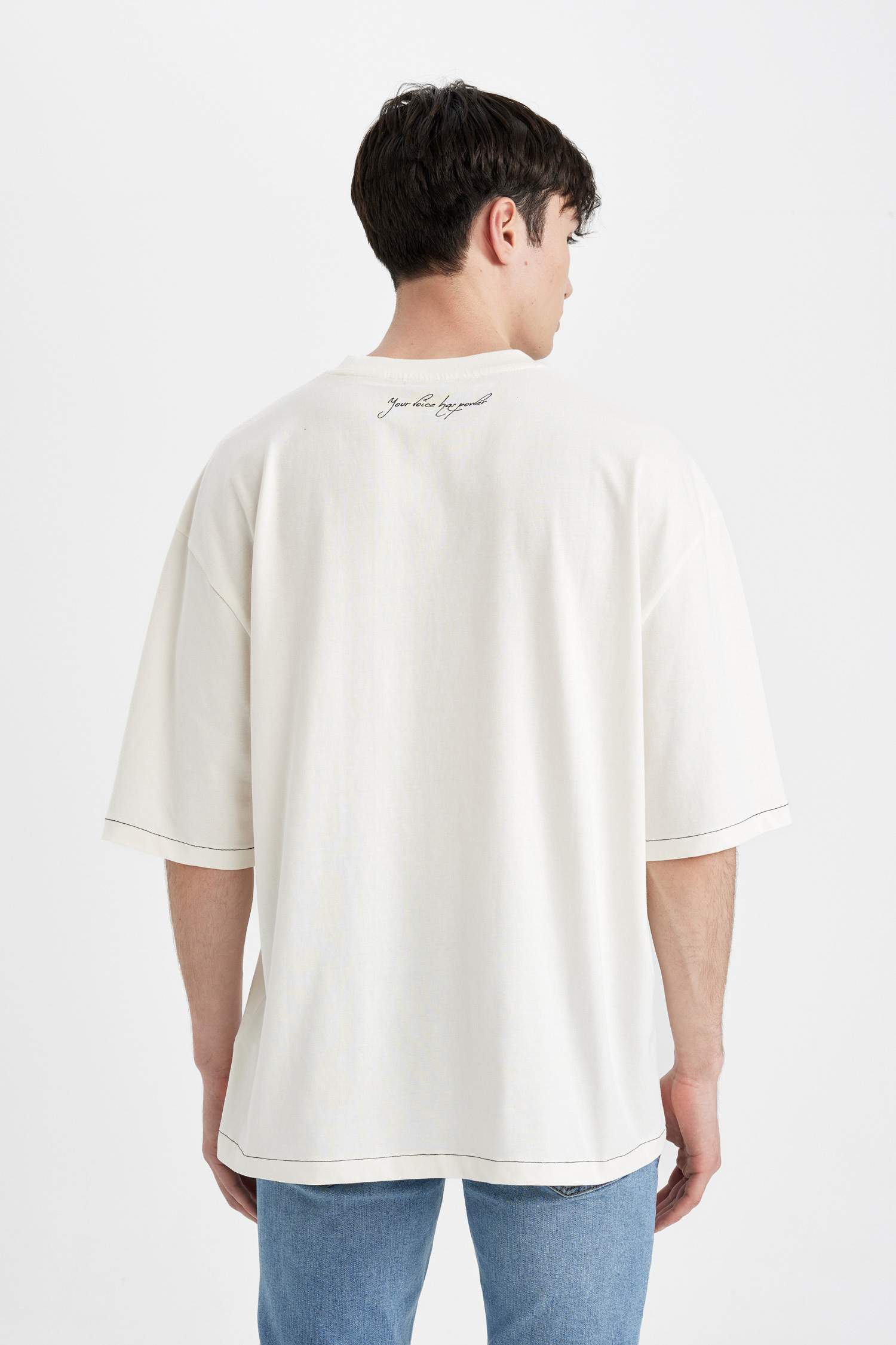 Loose Fit Crew Neck Back Printed Short Sleeve T-Shirt