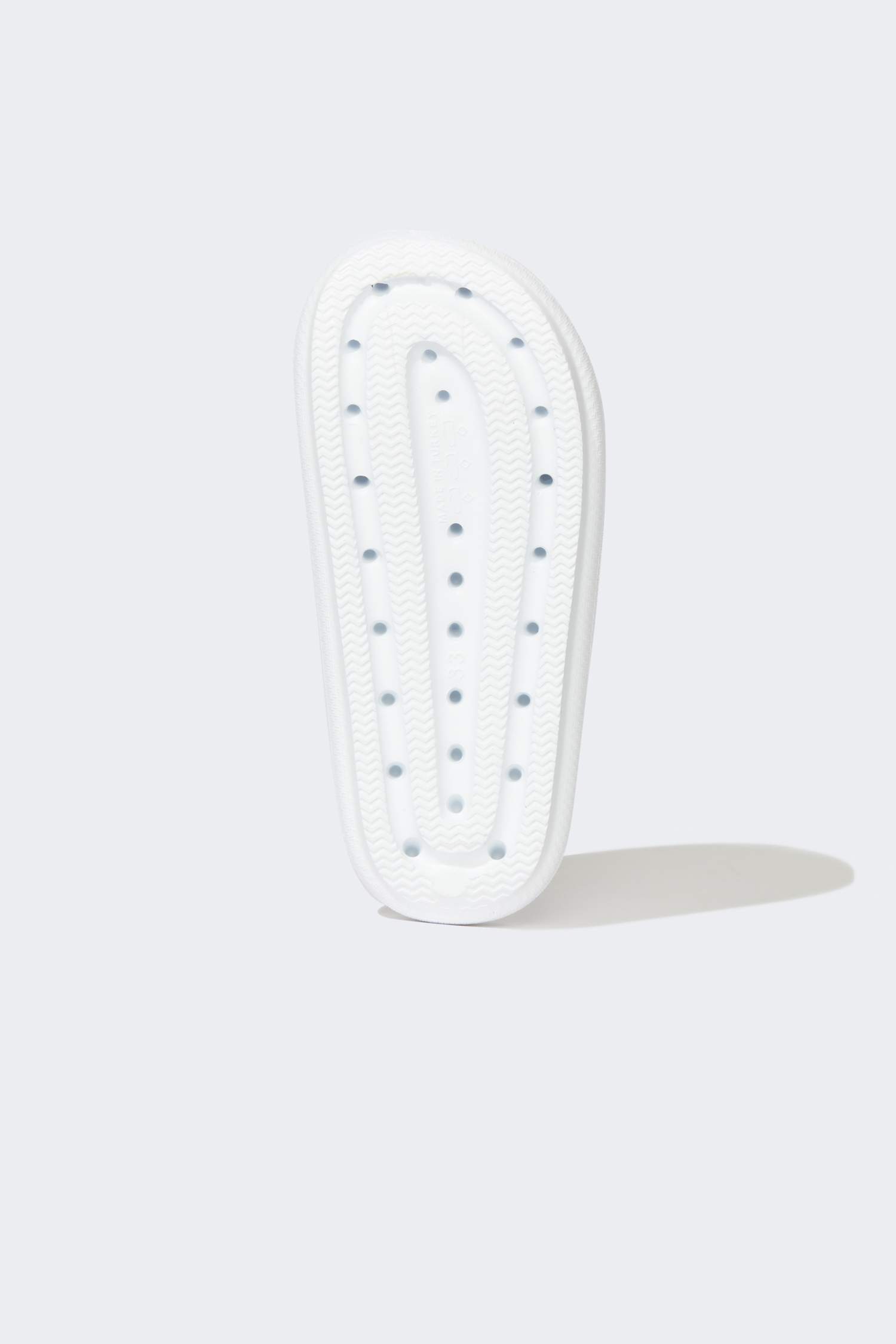 شبشب بناتي إيفا بكعب مسنن سليب أون